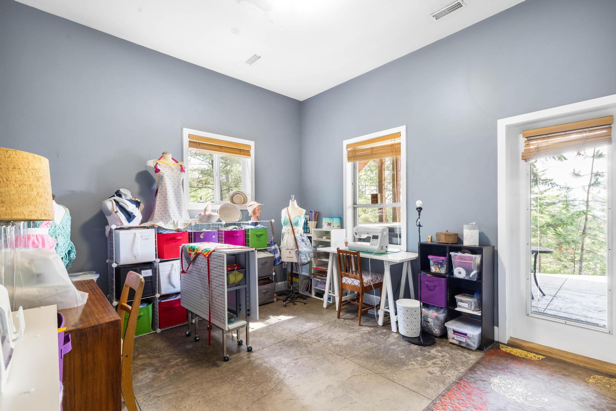 4444 June Springs Road Kelowna V1W 4C8