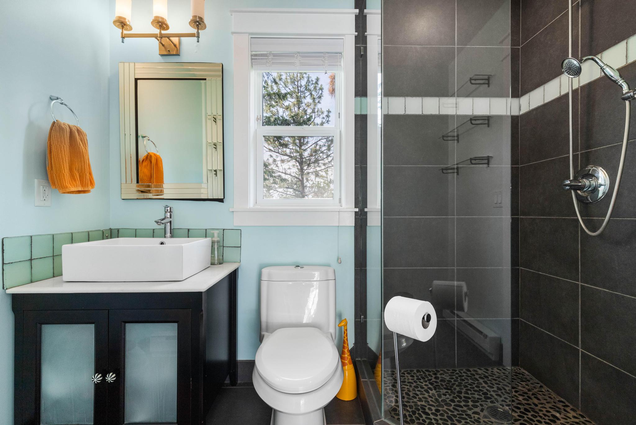 4444 June Springs Road Kelowna V1W 4C8