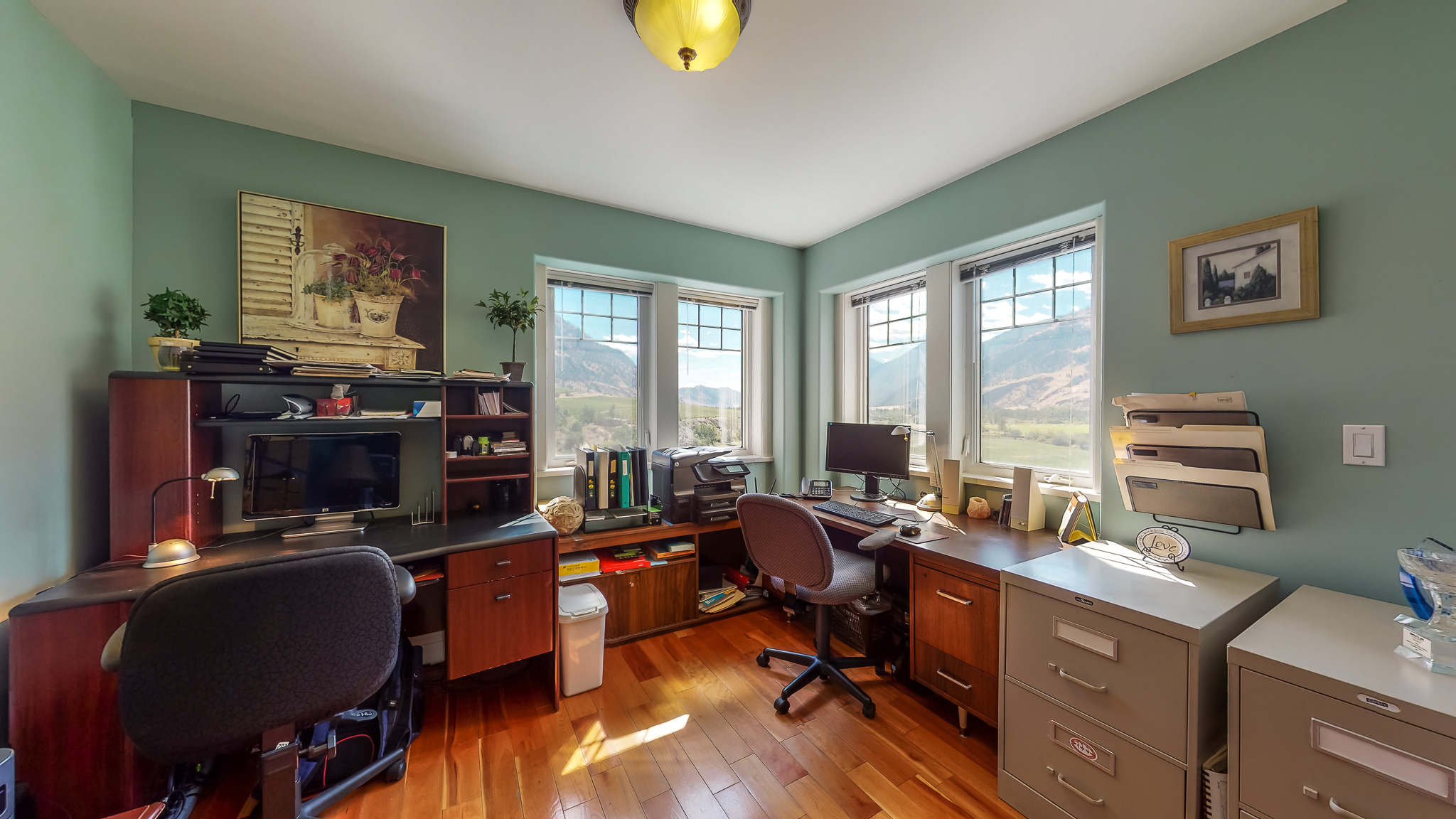 1143 Highway 3 Cawston V0X 1C3