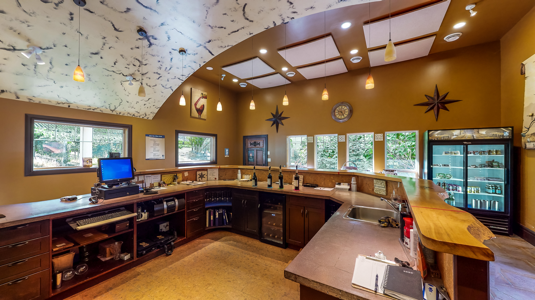 1143 Highway 3 Cawston V0X 1C3