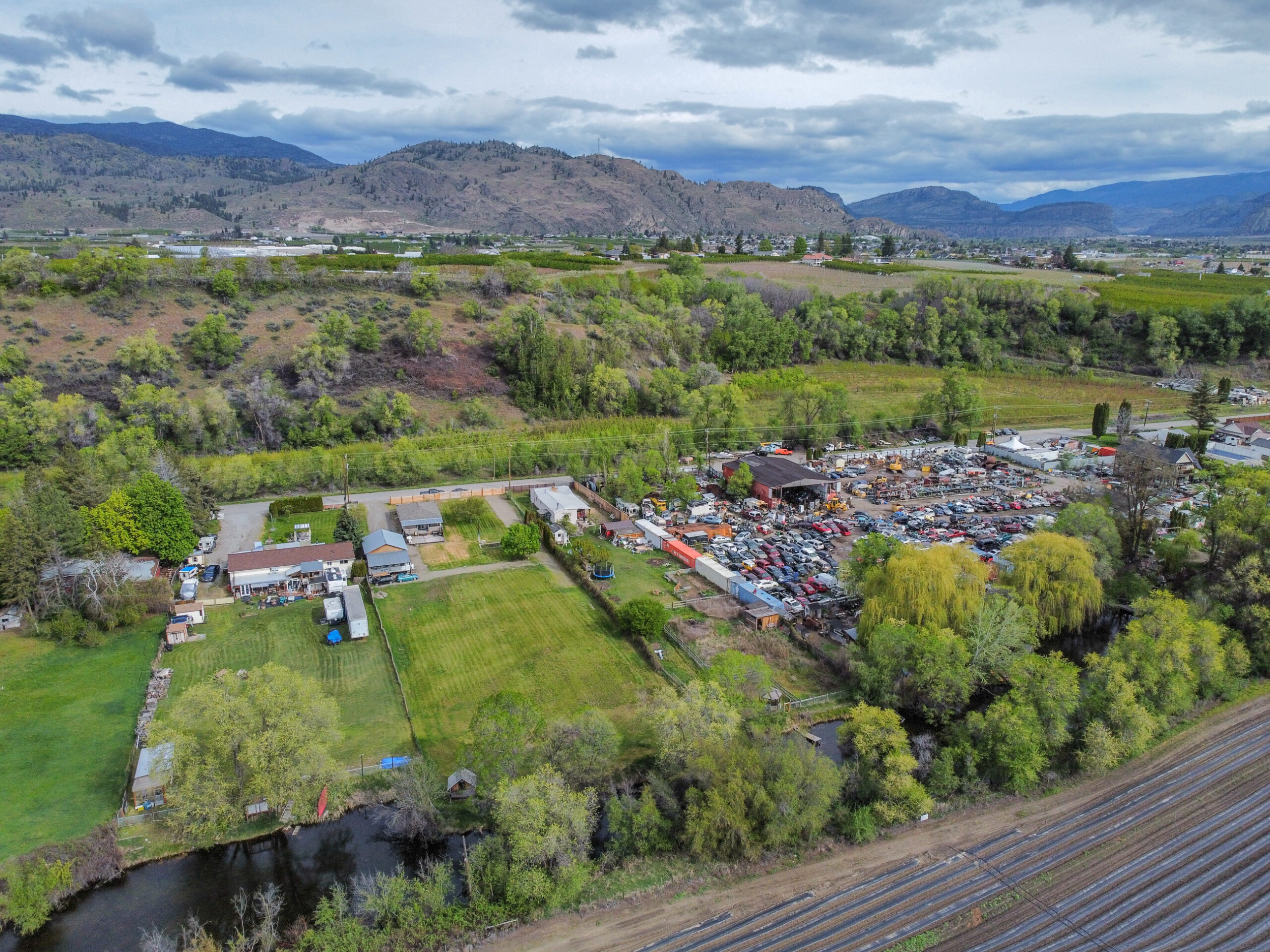 5471 Sawmill Road Oliver V0H 1T1