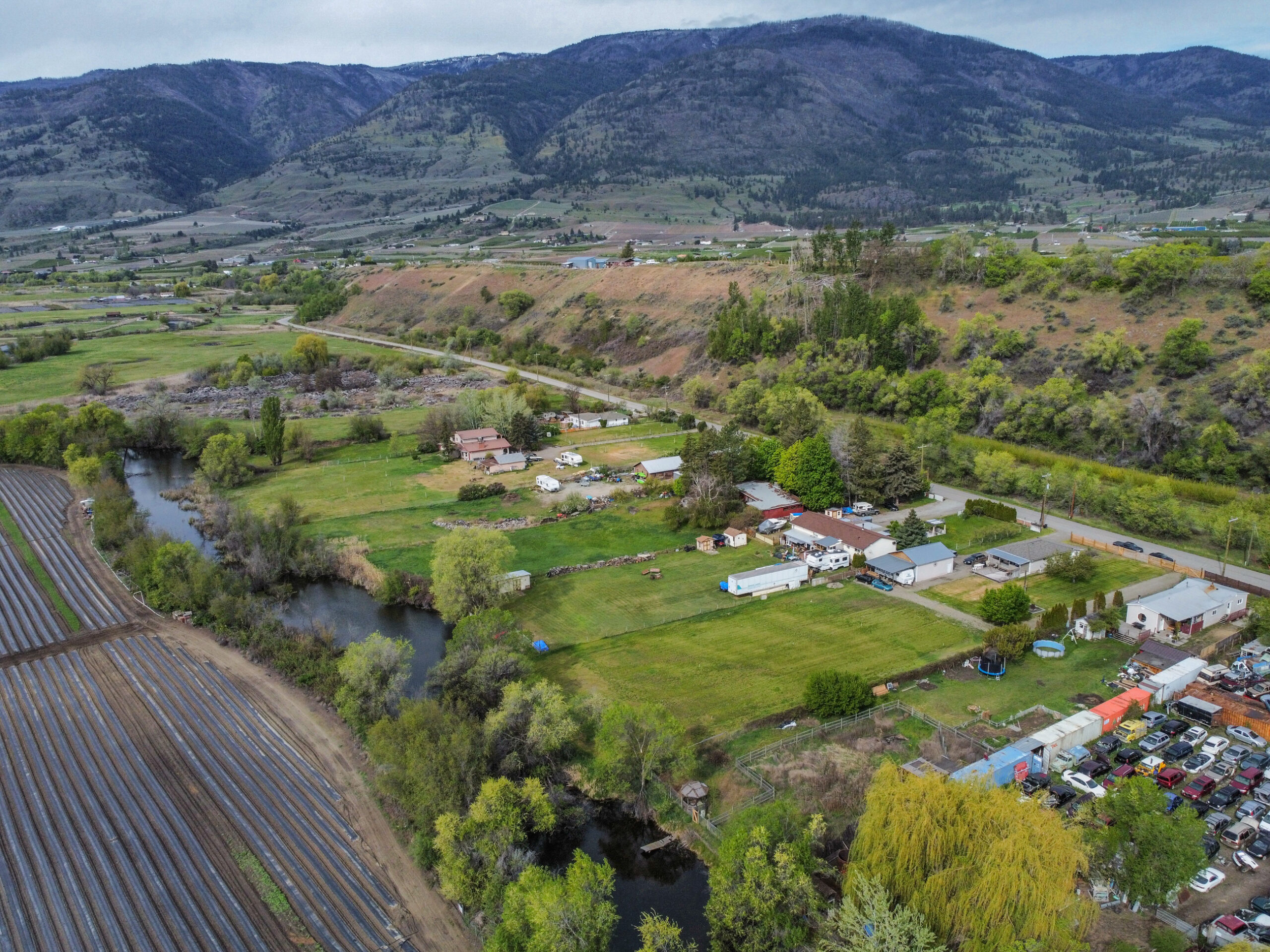 5471 Sawmill Road Oliver V0H 1T1