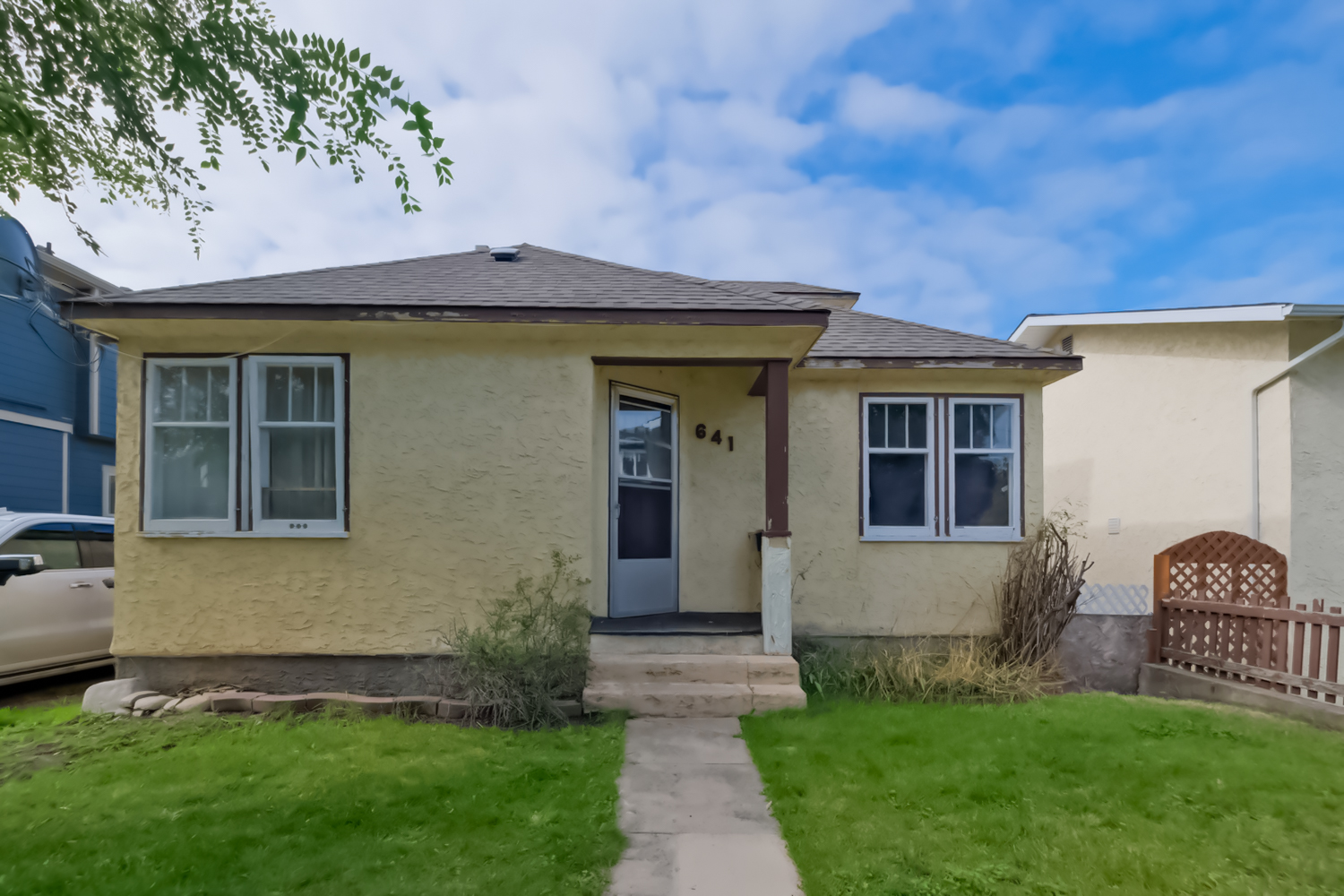 641 Papineau Street Penticton V2A 4X8