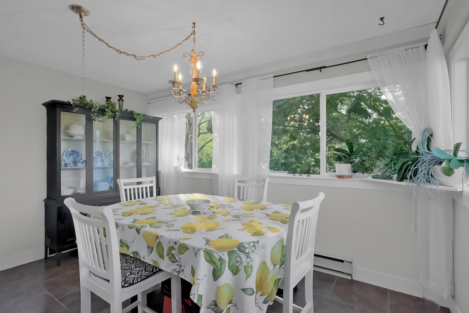 1575 Columbia Street Penticton V2A 3Y2