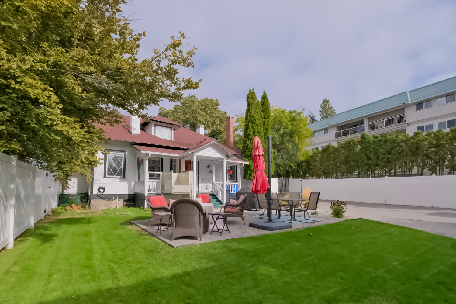 150 Edmonton Avenue Penticton V2A 2G8