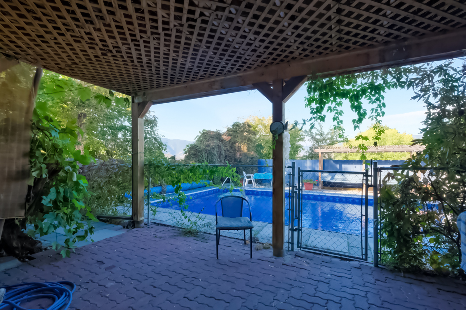 1575 Columbia Street Penticton V2A 3Y2