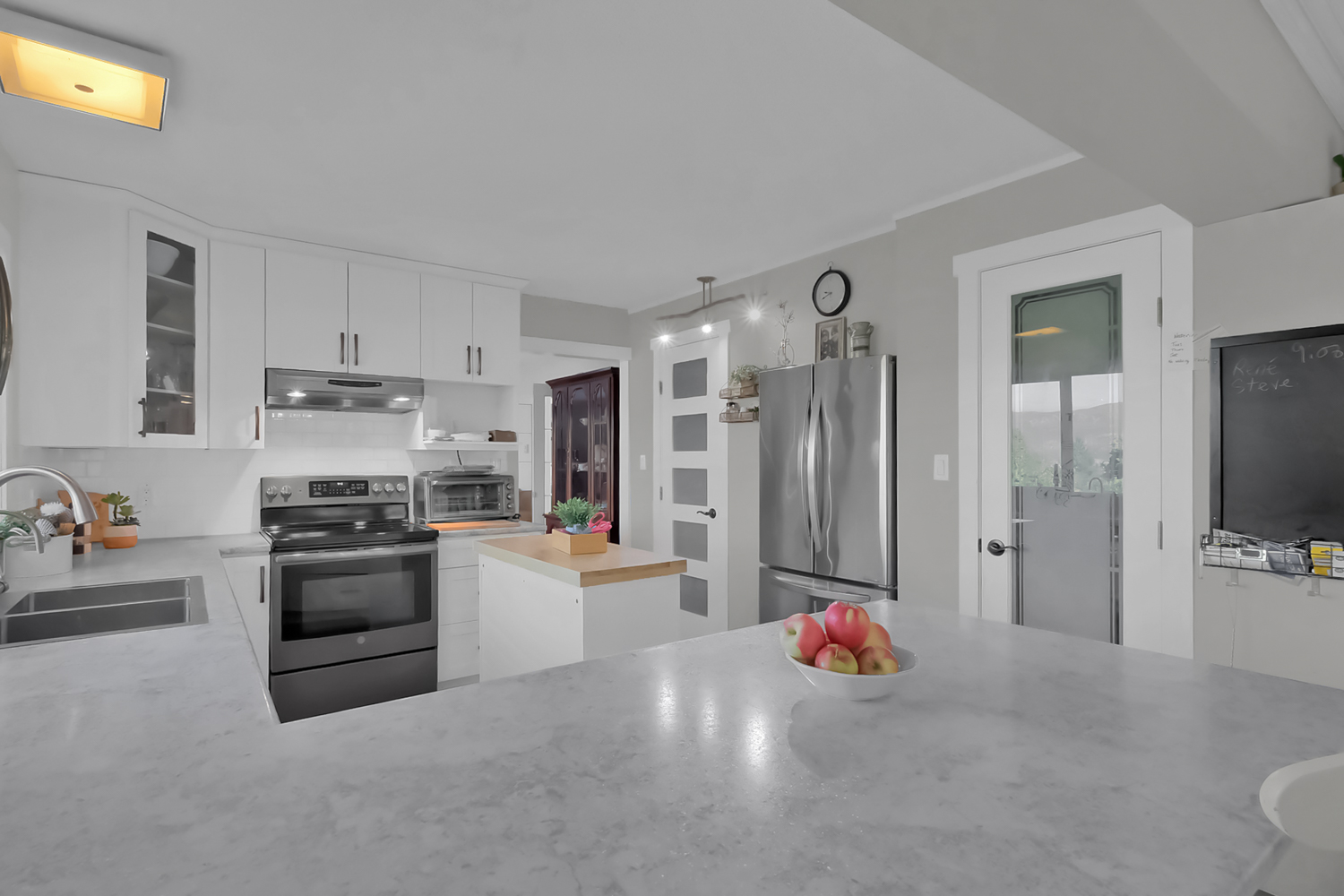 1575 Columbia Street Penticton V2A 3Y2