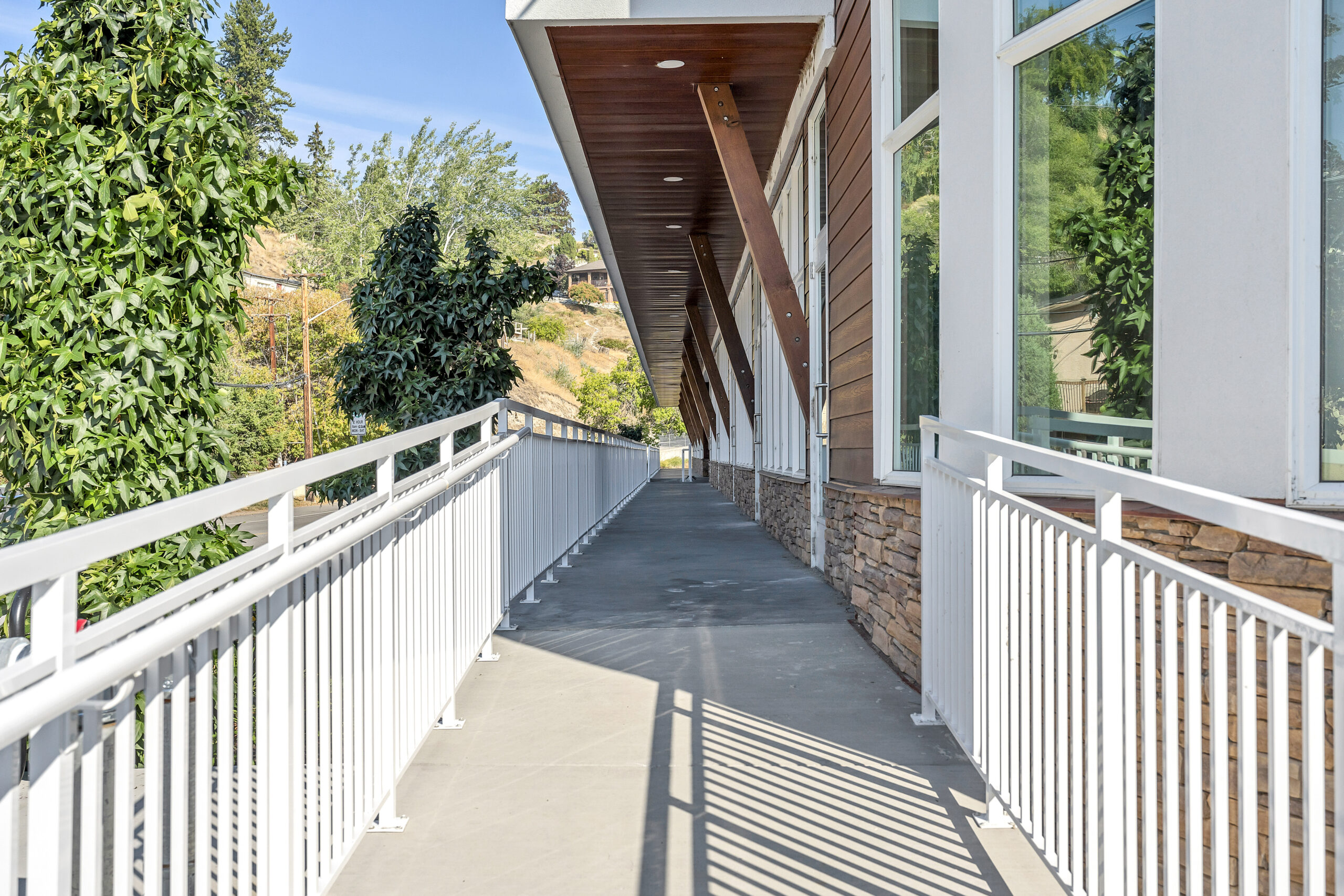 13417 Lakeshore Drive S 101 Summerland V0H 1Z1