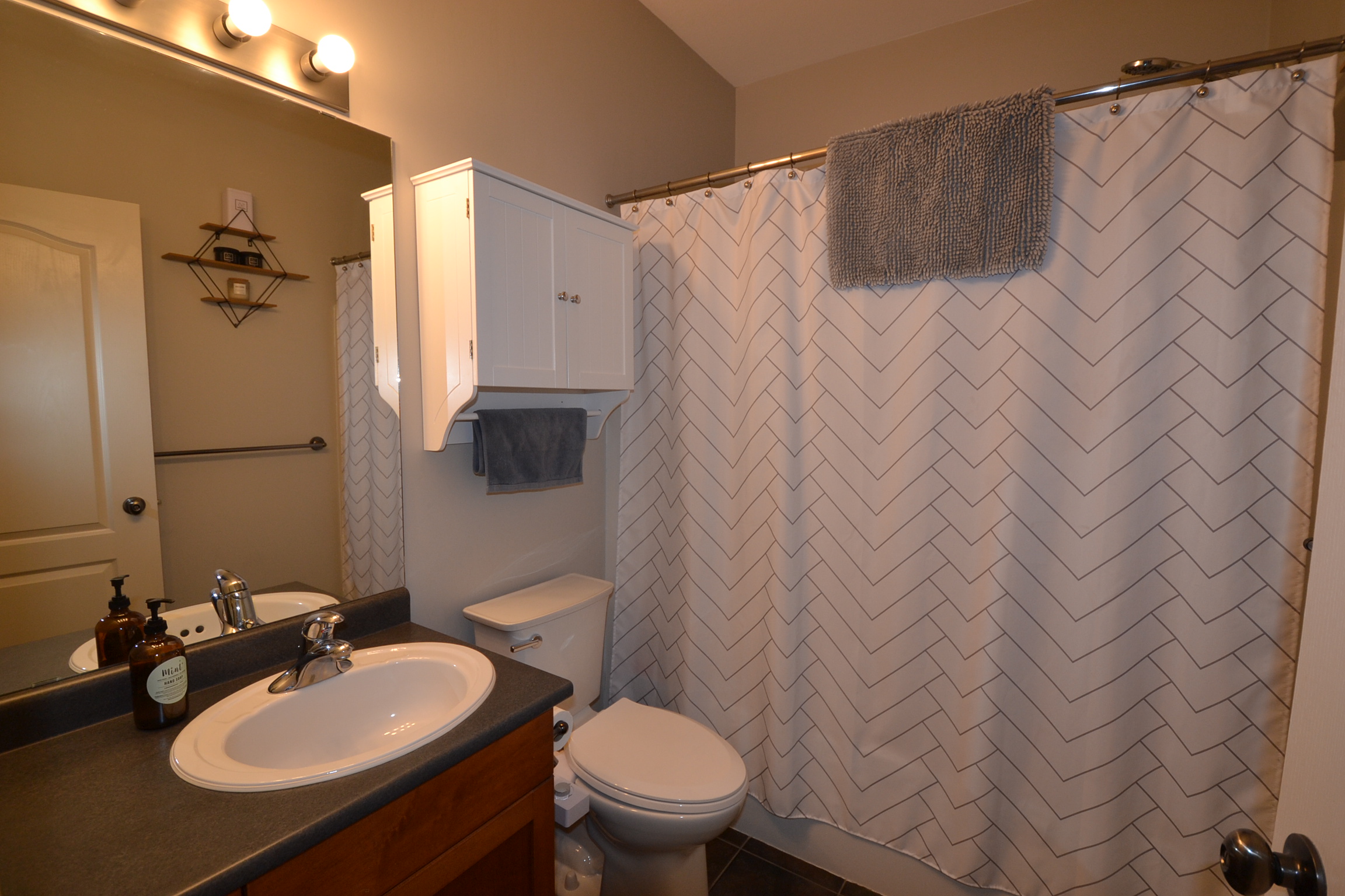 1450  Rose Meadow Drive 10 West Kelowna V1Z 4A4