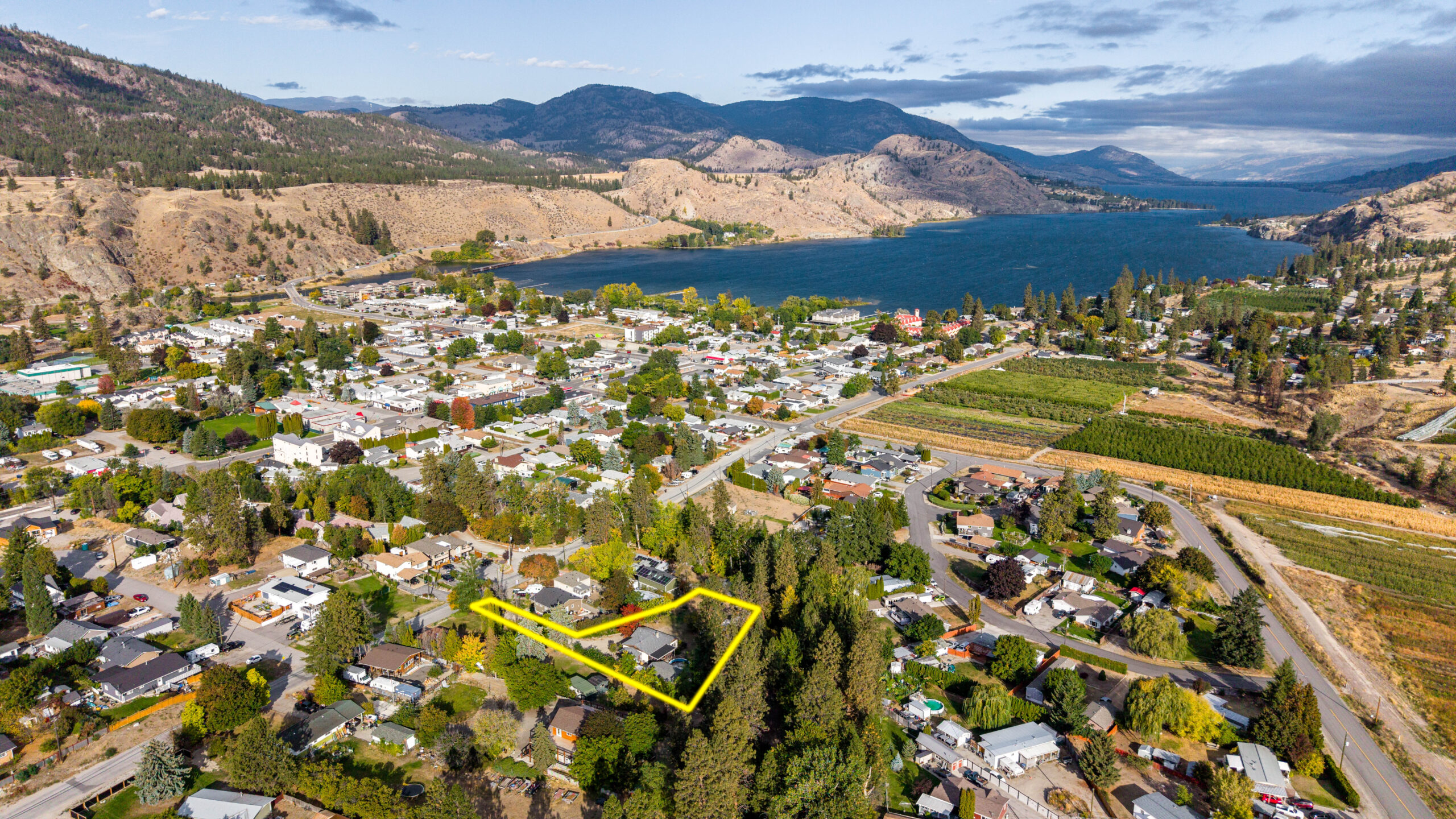 1155 Maple Street Okanagan Falls V0H 1R0