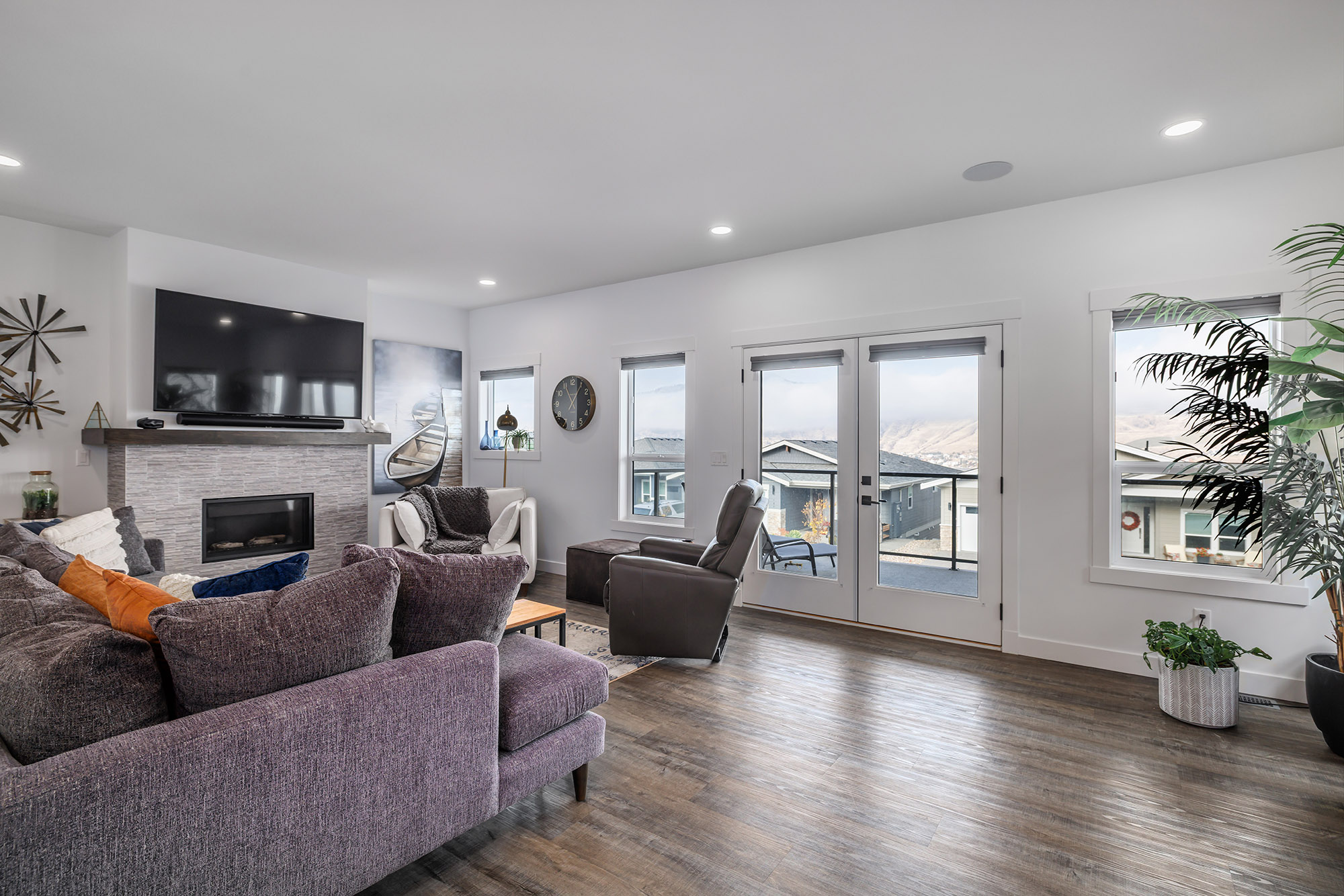 7760 Okanagan Landing Road 125 Vernon V1H 1Z4