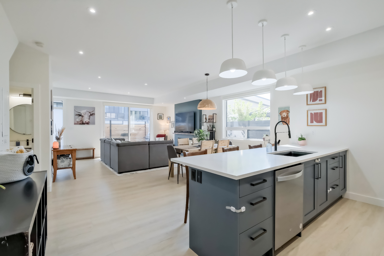 182 Van Horne 102 Penticton V2A 4K2