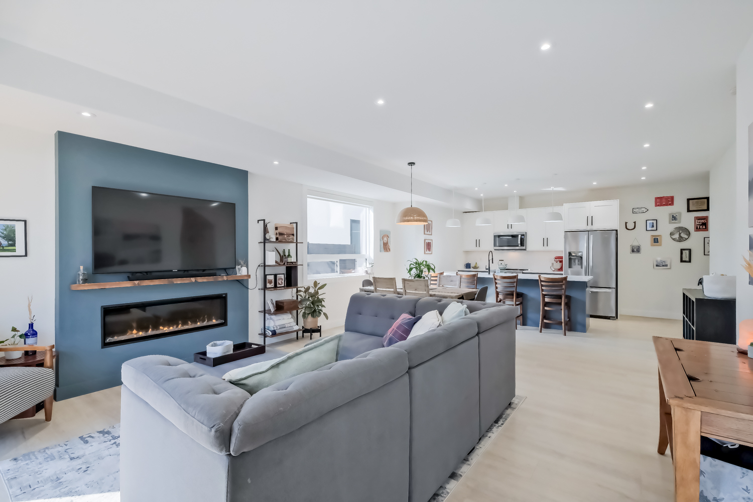 182 Van Horne 102 Penticton V2A 4K2