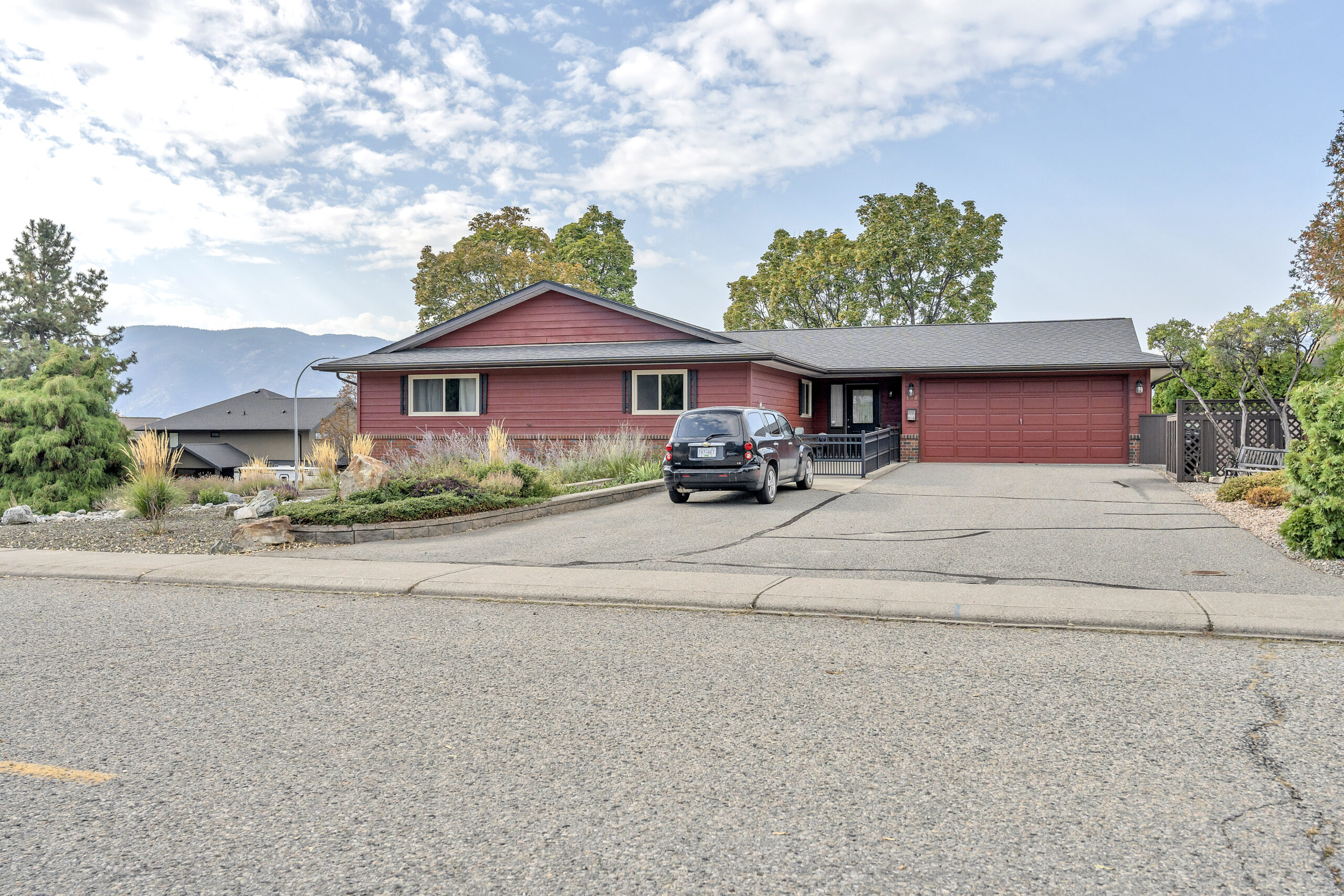 198 Westview Drive Penticton V2A 7Y7