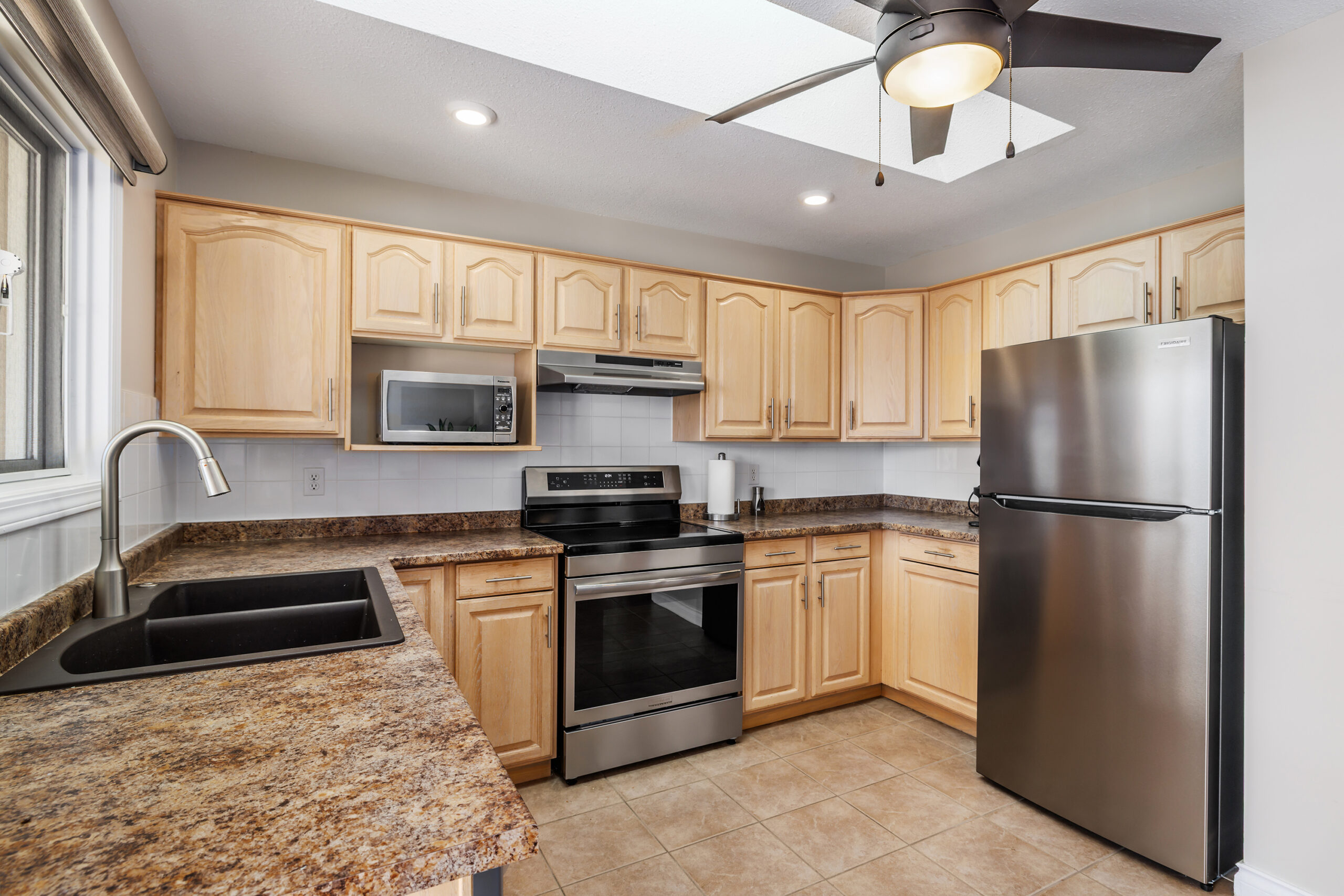 4450 Ponderosa Drive 204 Peachland V0H 1X5