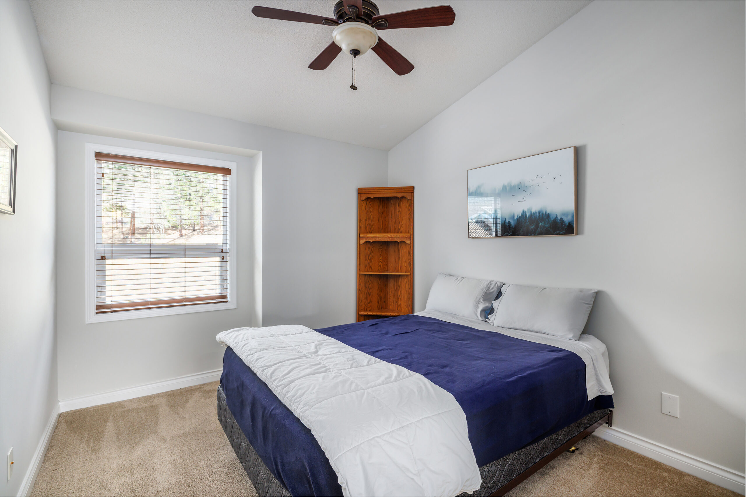 4450 Ponderosa Drive 204 Peachland V0H 1X5