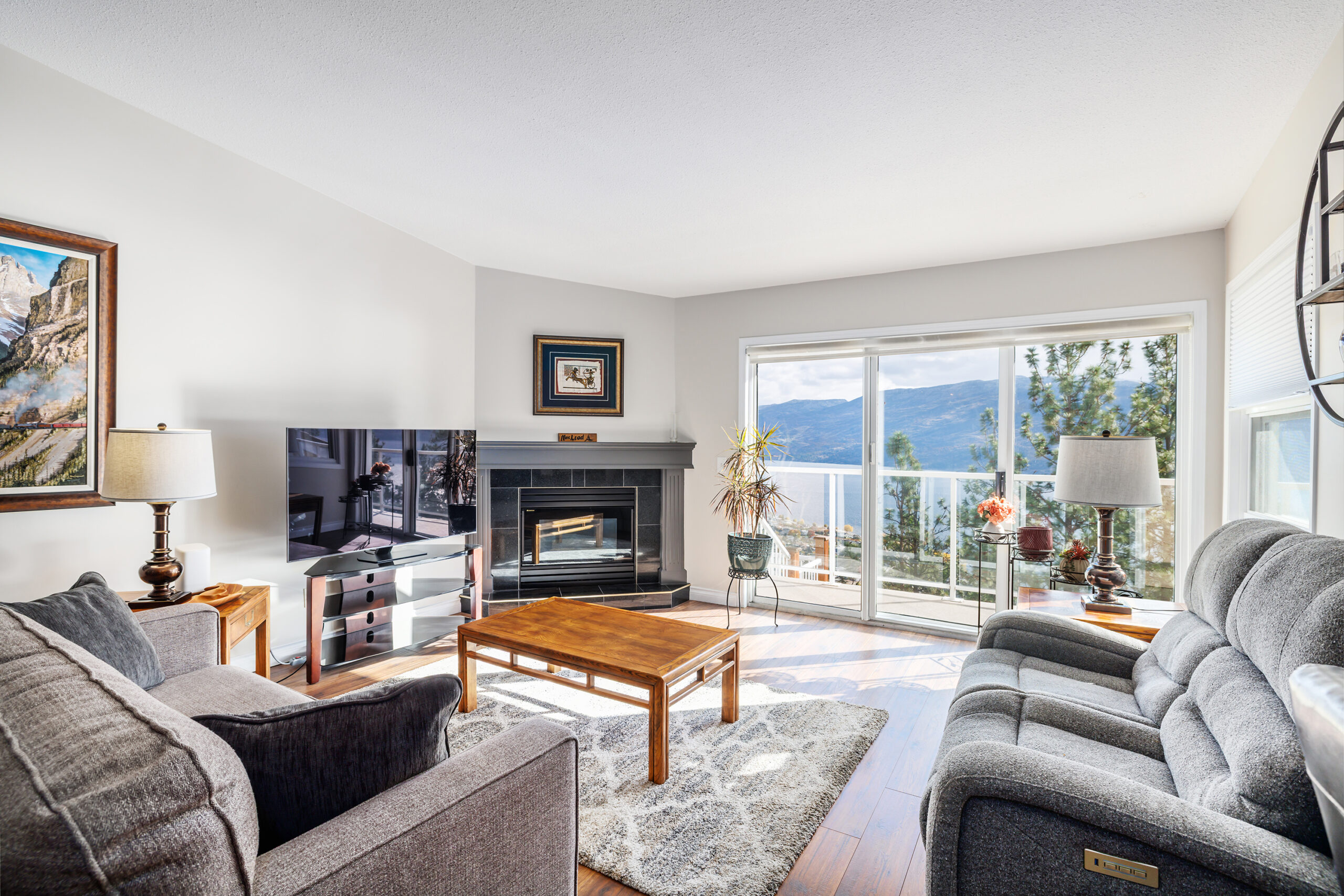 4450 Ponderosa Drive 204 Peachland V0H 1X5