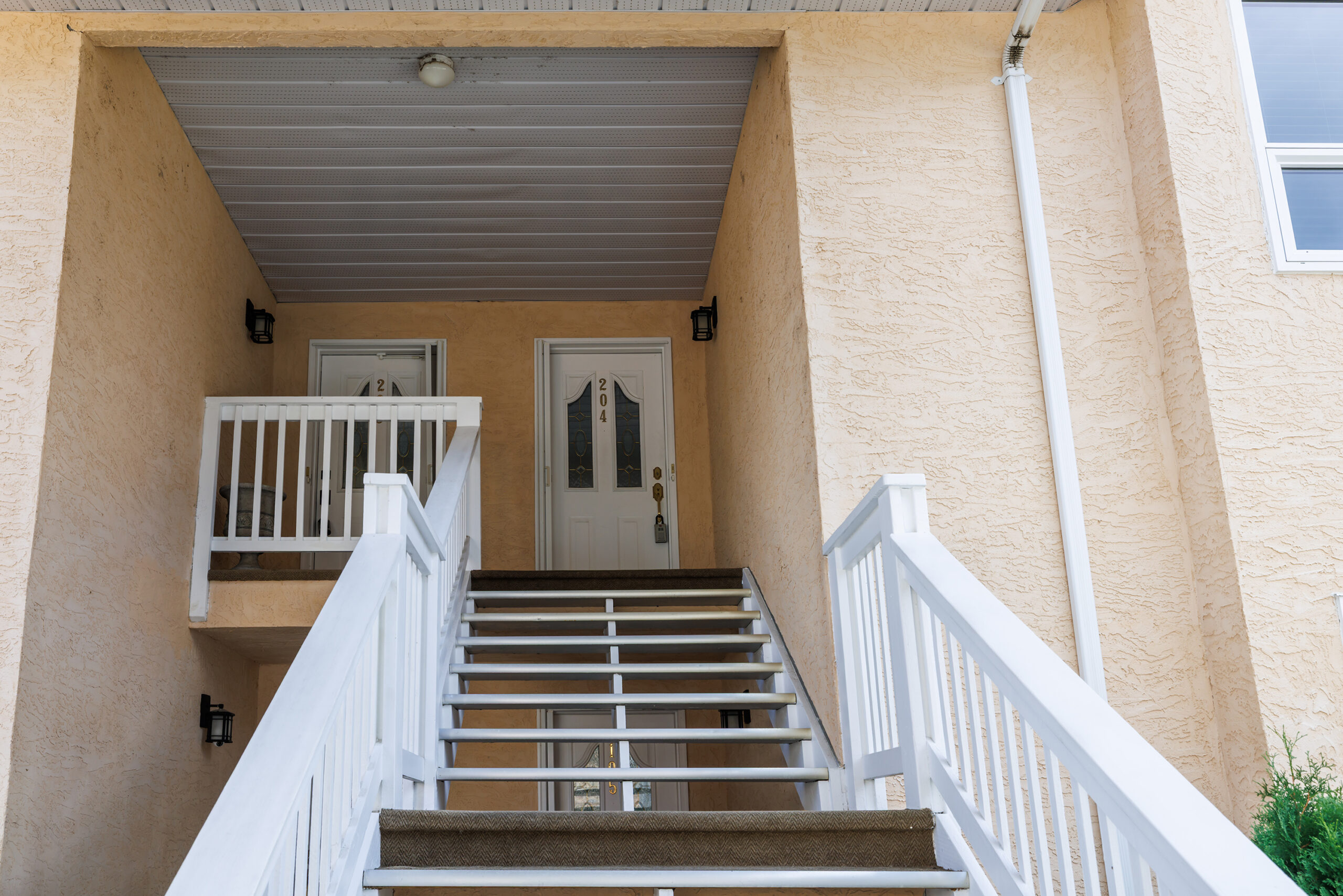 4450 Ponderosa Drive 204 Peachland V0H 1X5