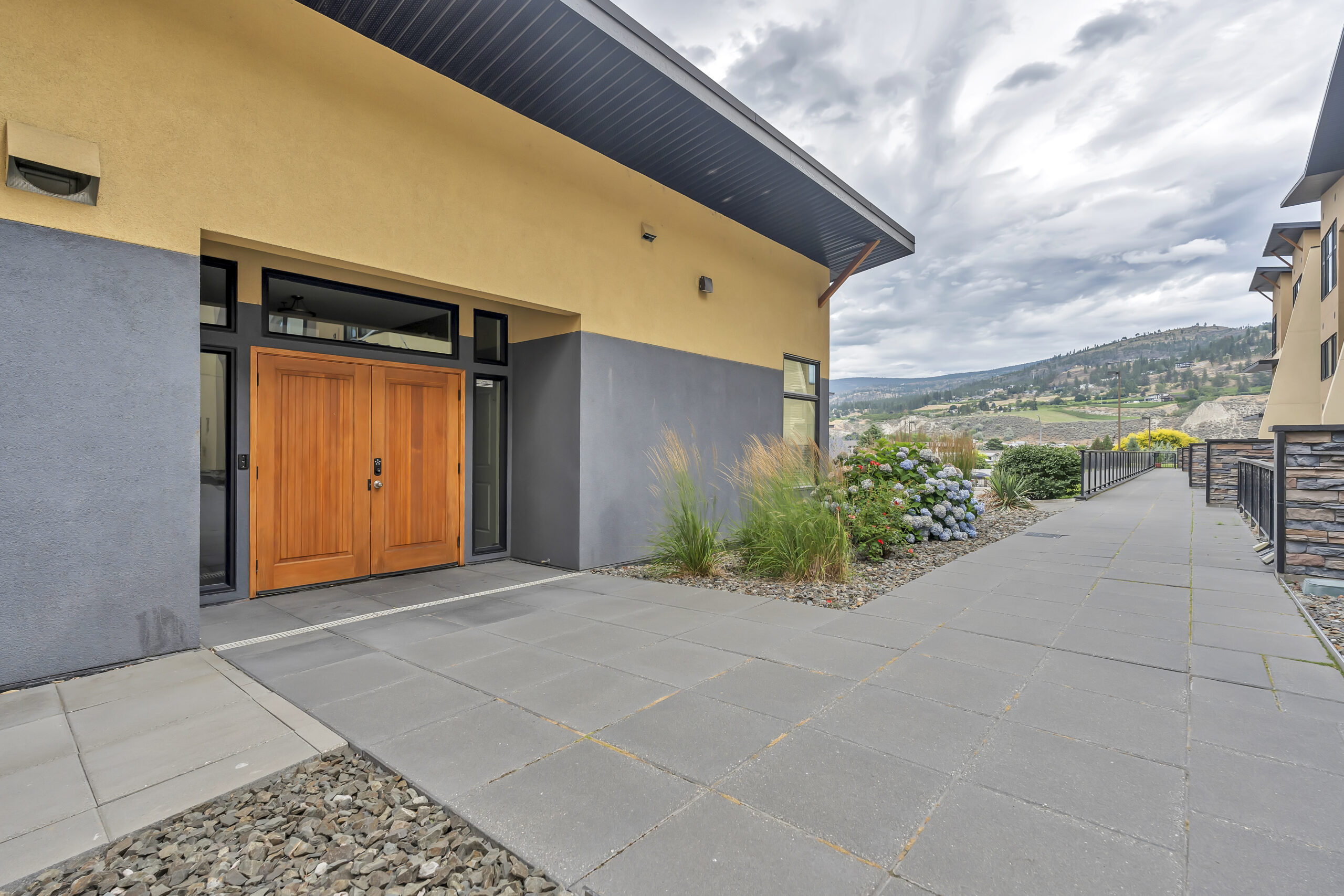 3313 Wilson Street 214 Penticton V2A 8J3