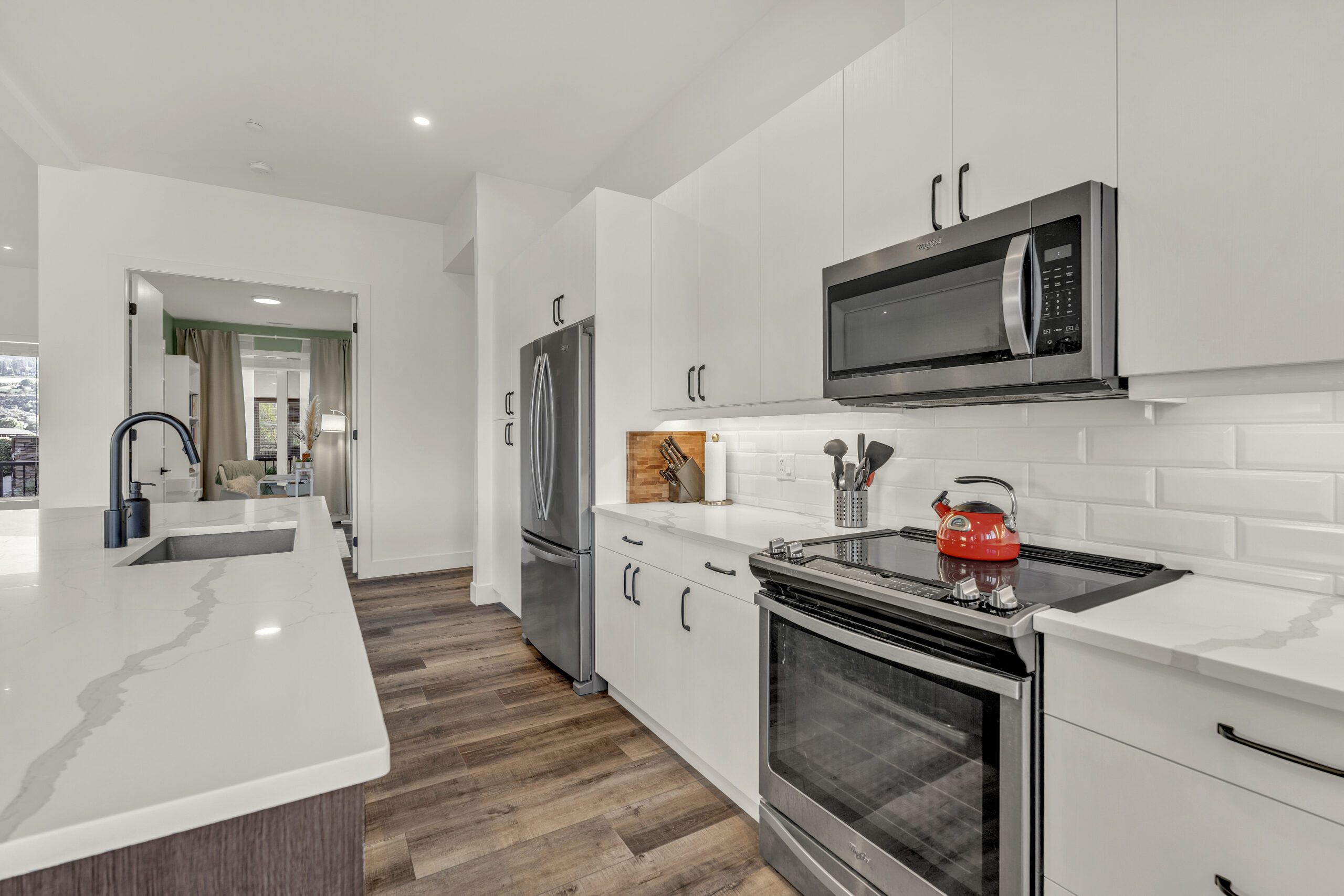 3313 Wilson Street 214 Penticton V2A 8J3