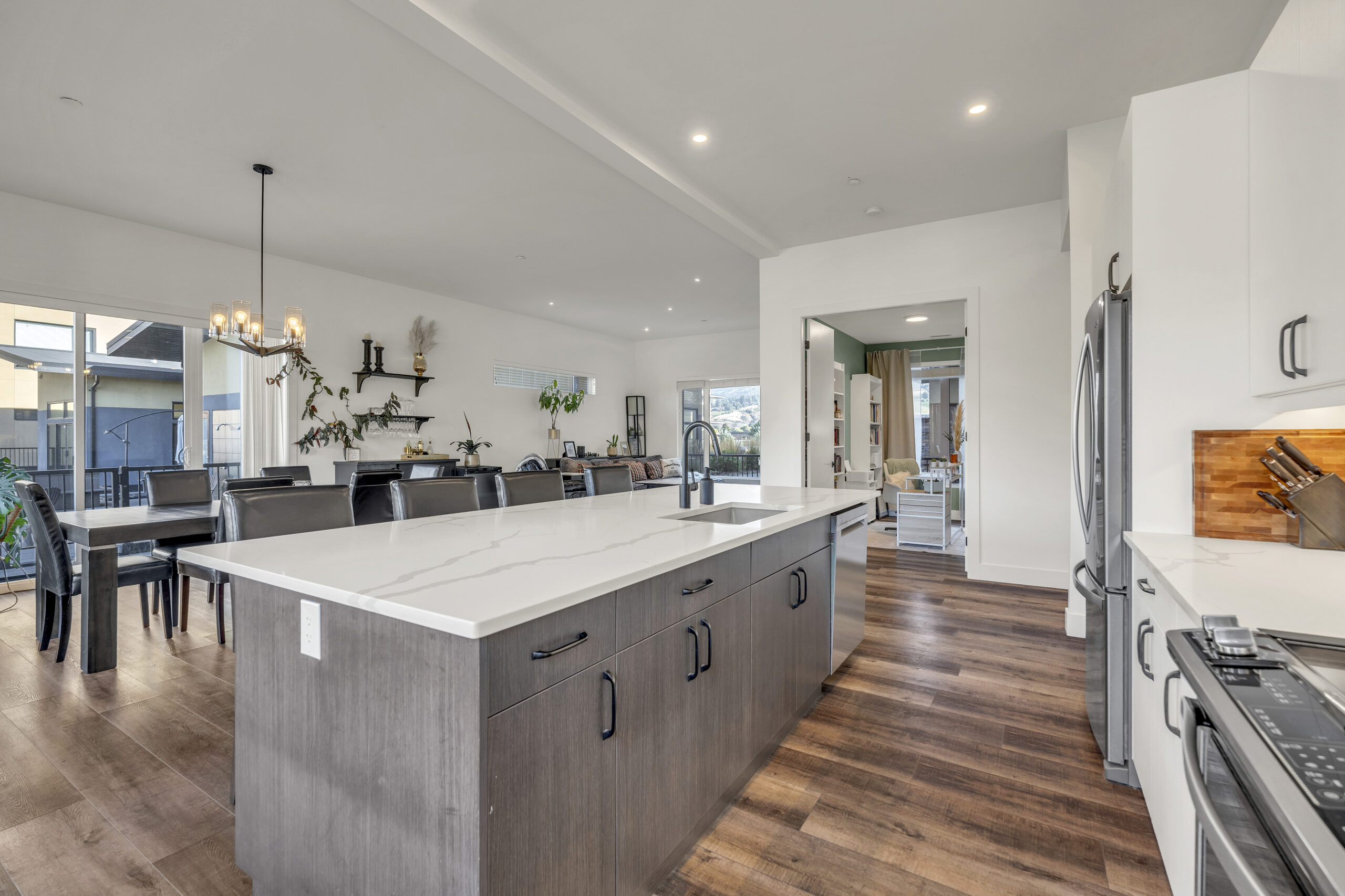 3313 Wilson Street 214 Penticton V2A 8J3