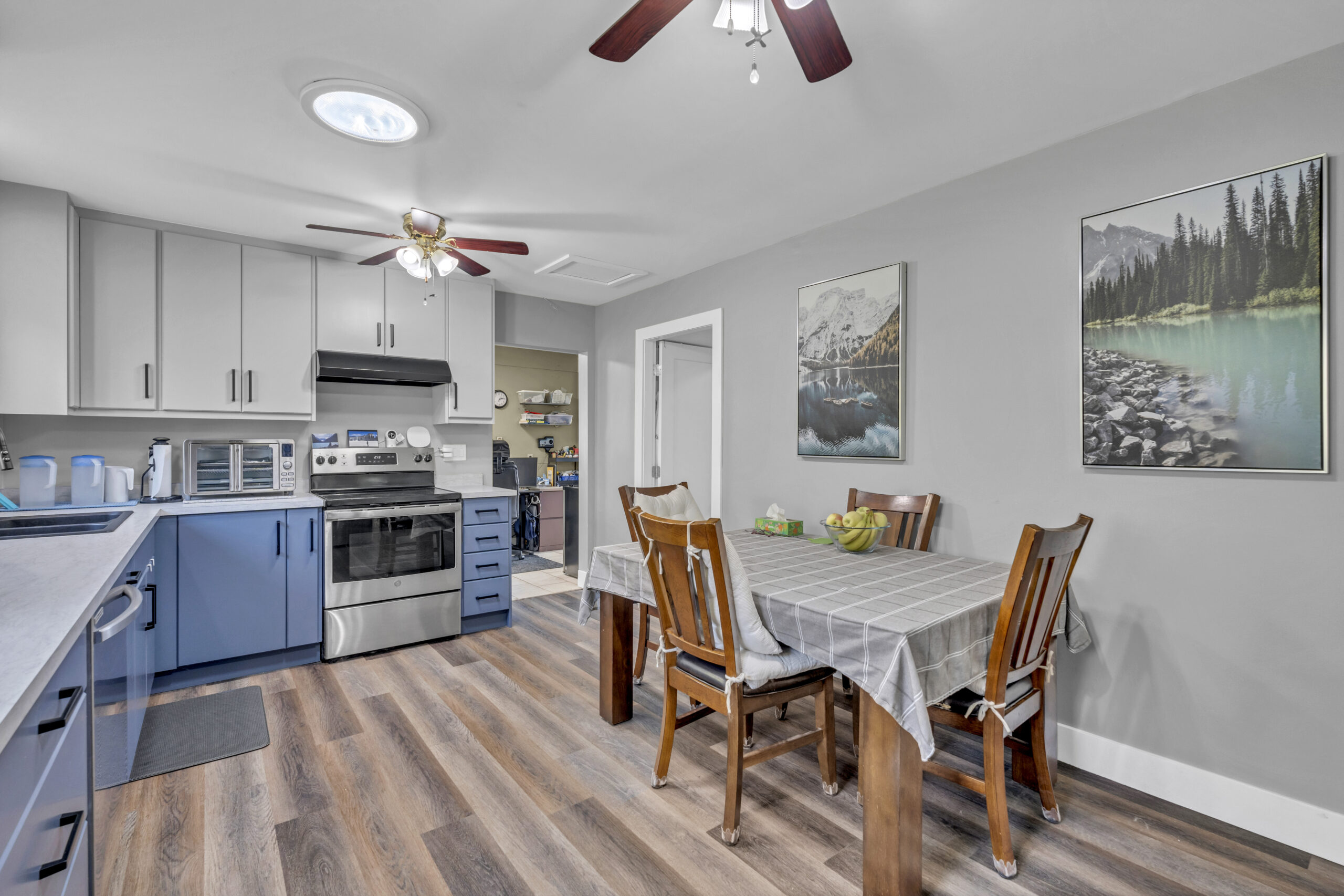 2527 Upper Bench Road Keremeos V0X 1N4