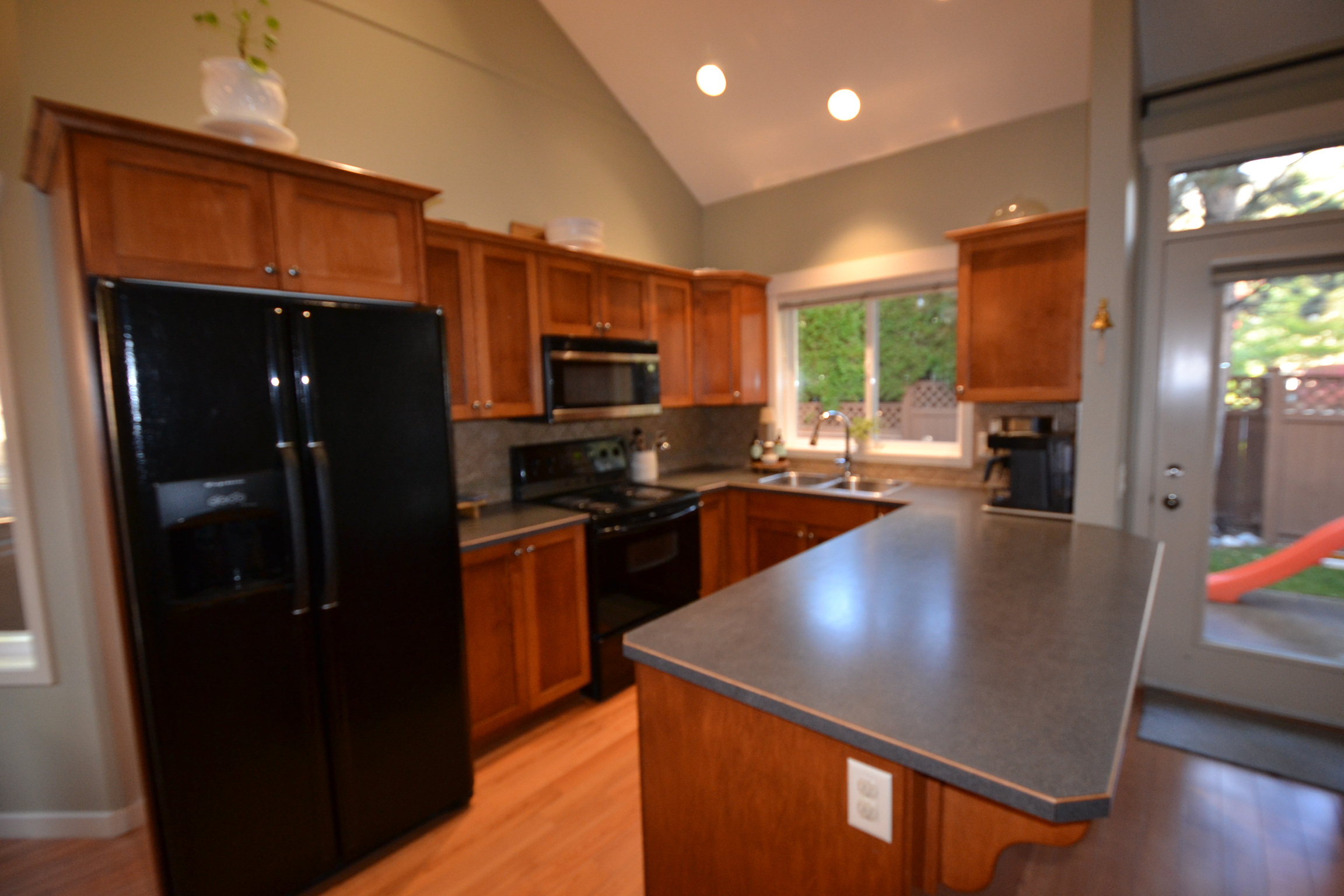 1450  Rose Meadow Drive 10 West Kelowna V1Z 4A4