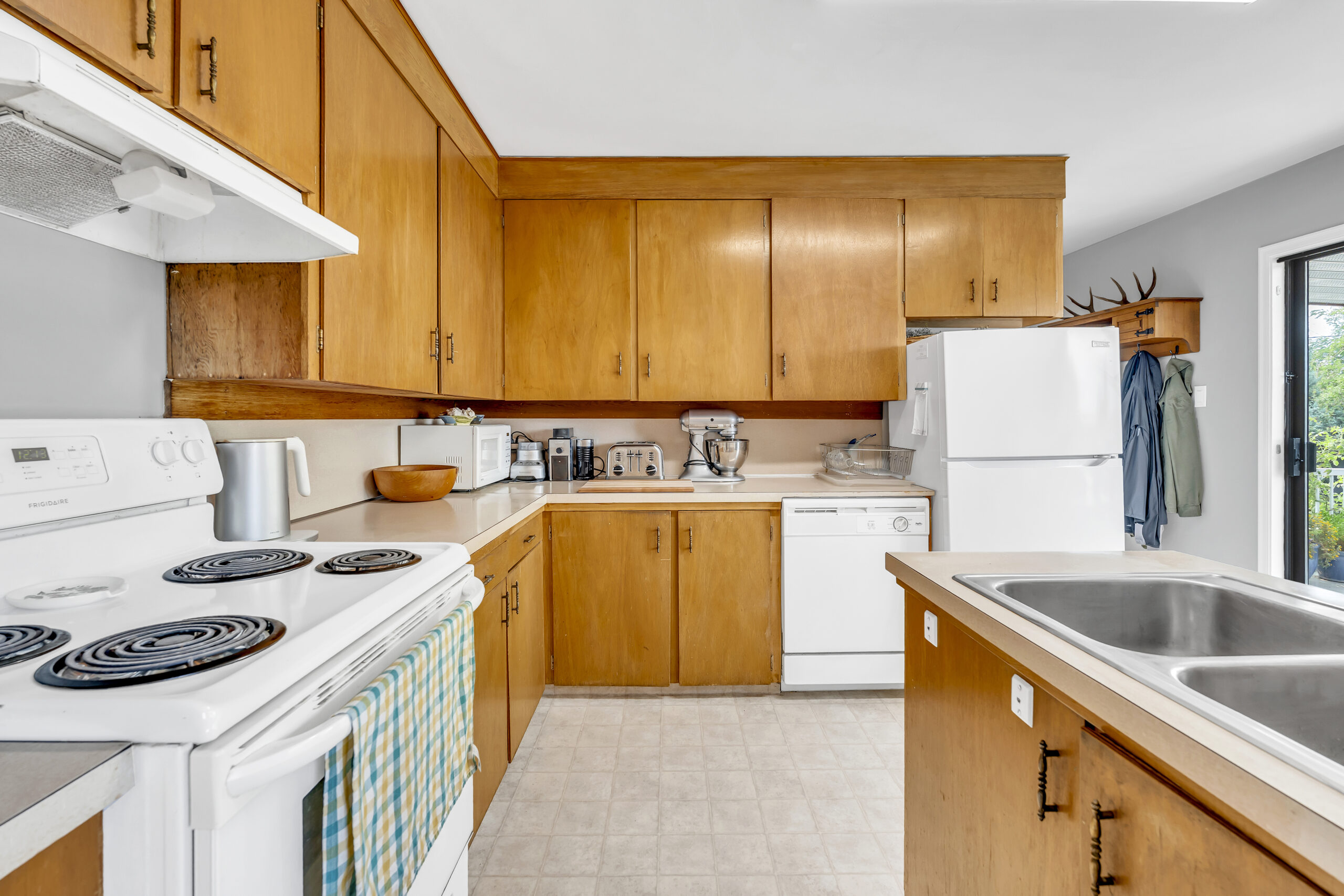 1467 Manitoba Street Penticton V2A 5A3