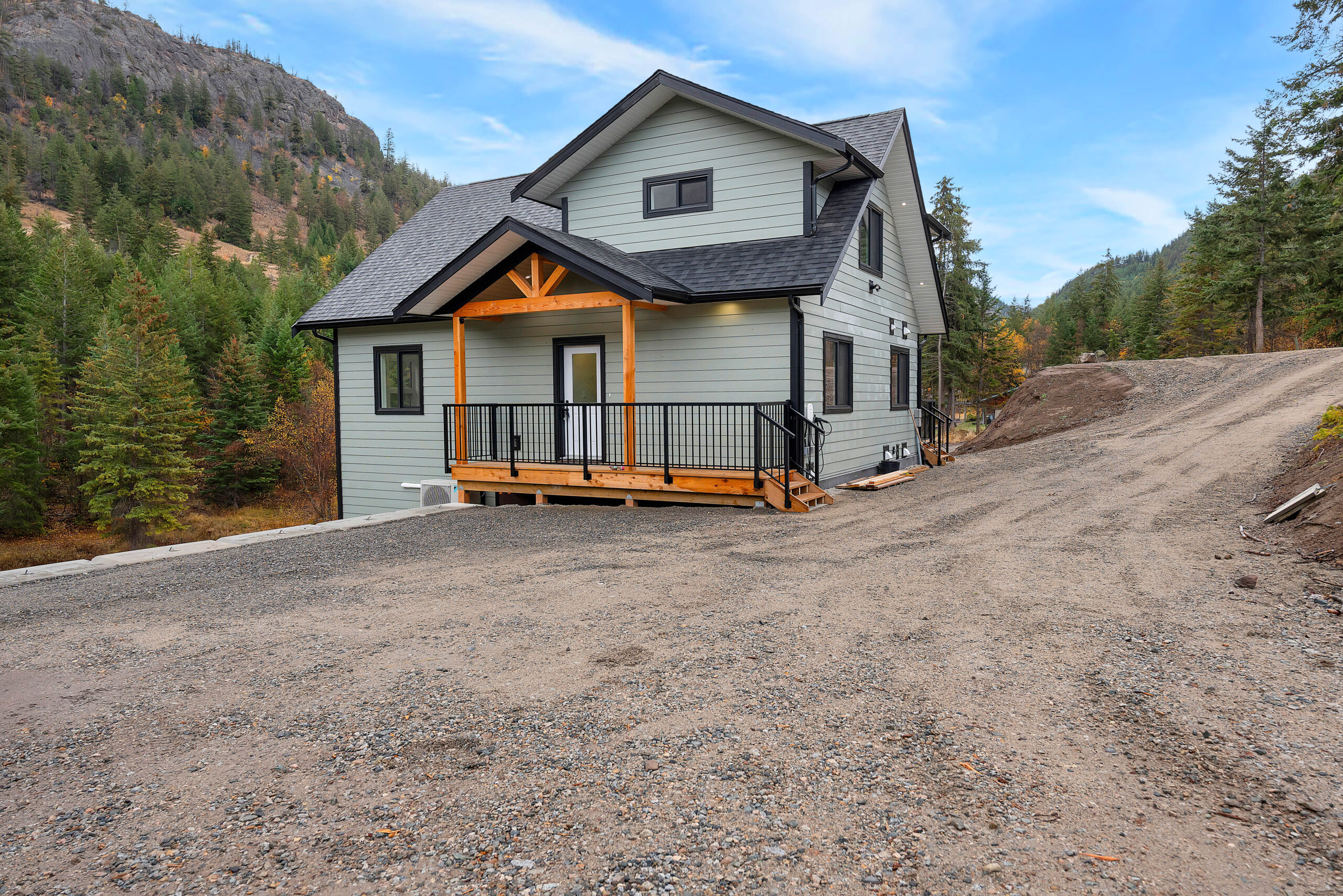 645 Grand Oro Road Kaleden V0H 1K0