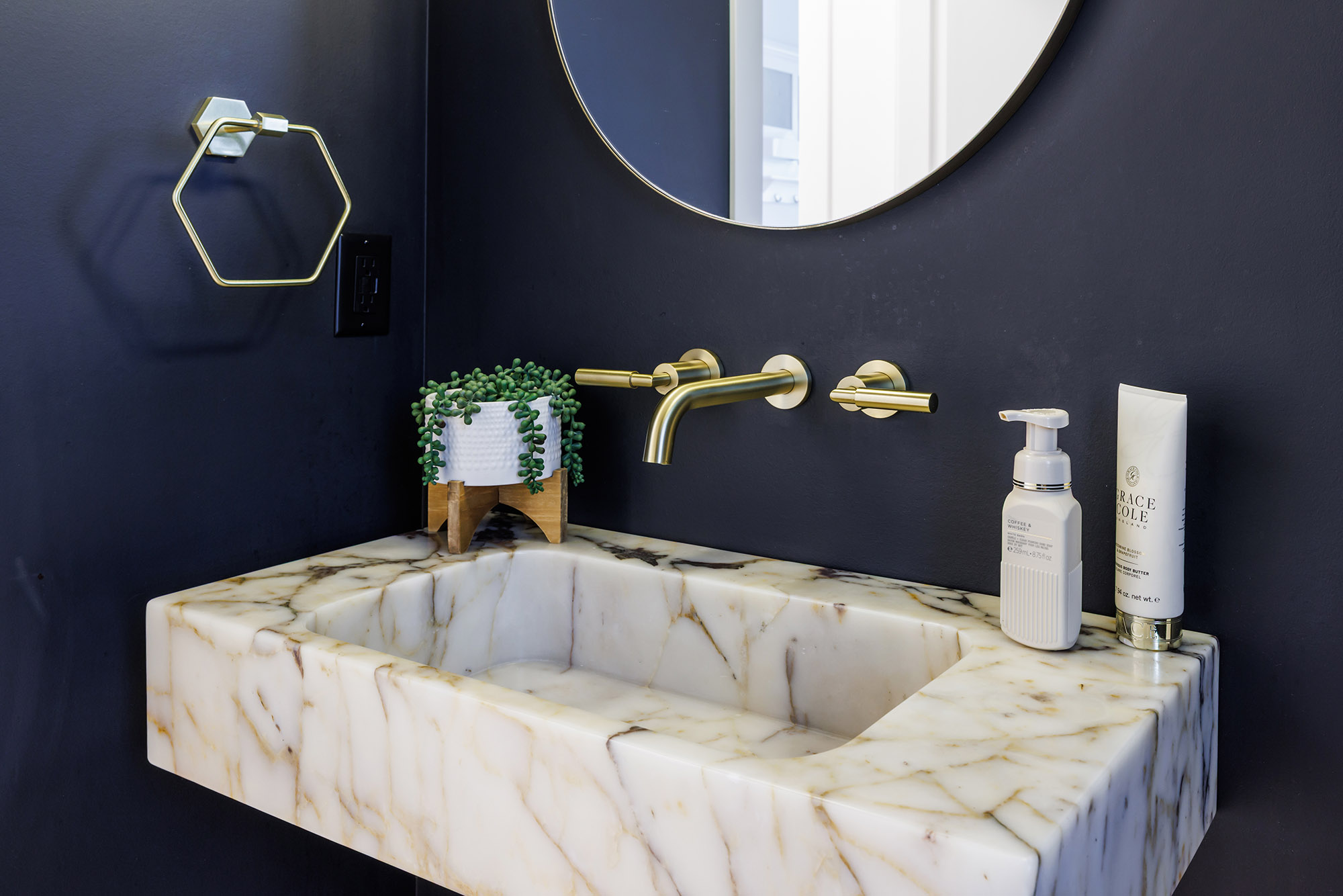 4234 Russo St Kelowna V1W 0C6