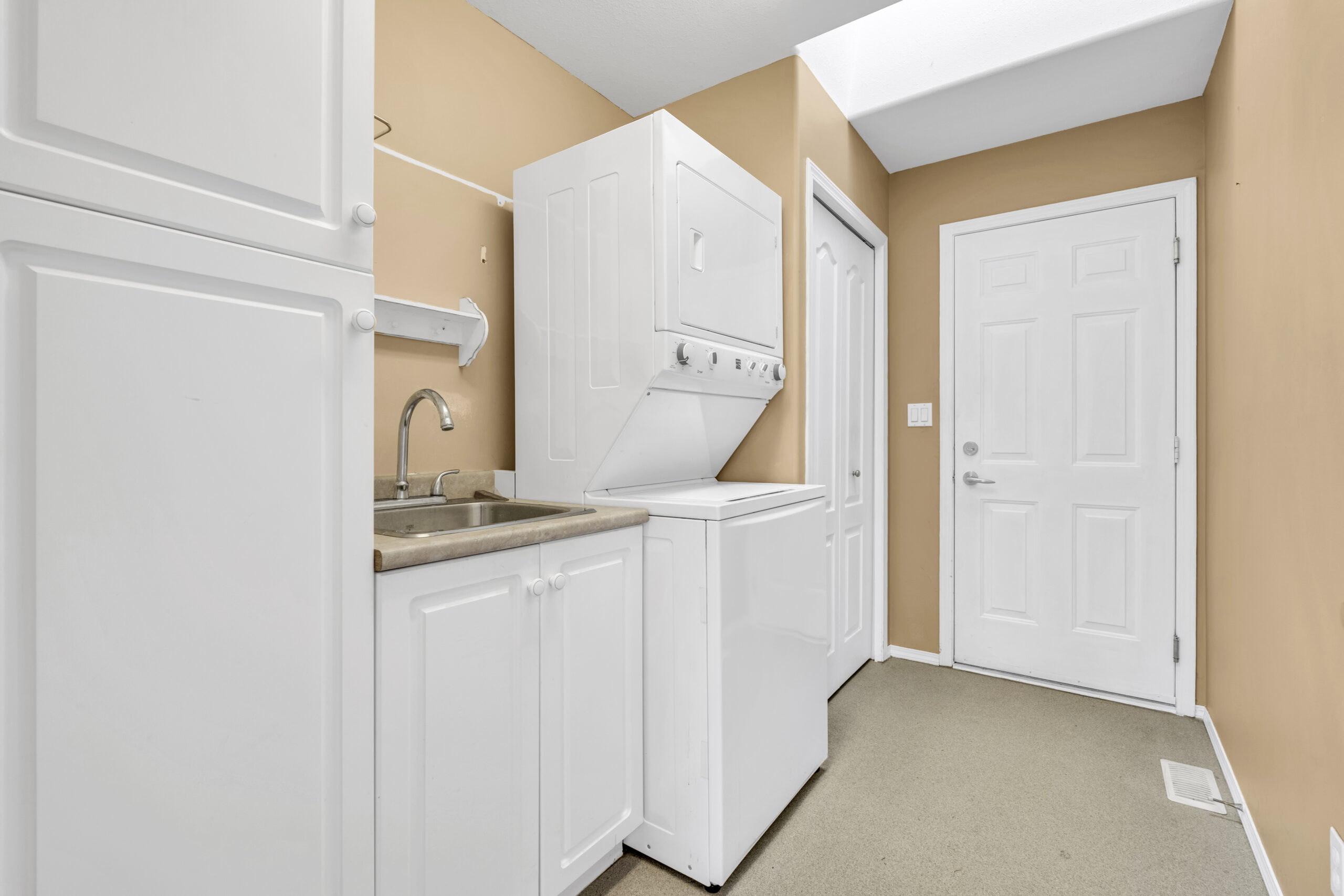 528 Red Wing Drive Penticton V2A 8N7