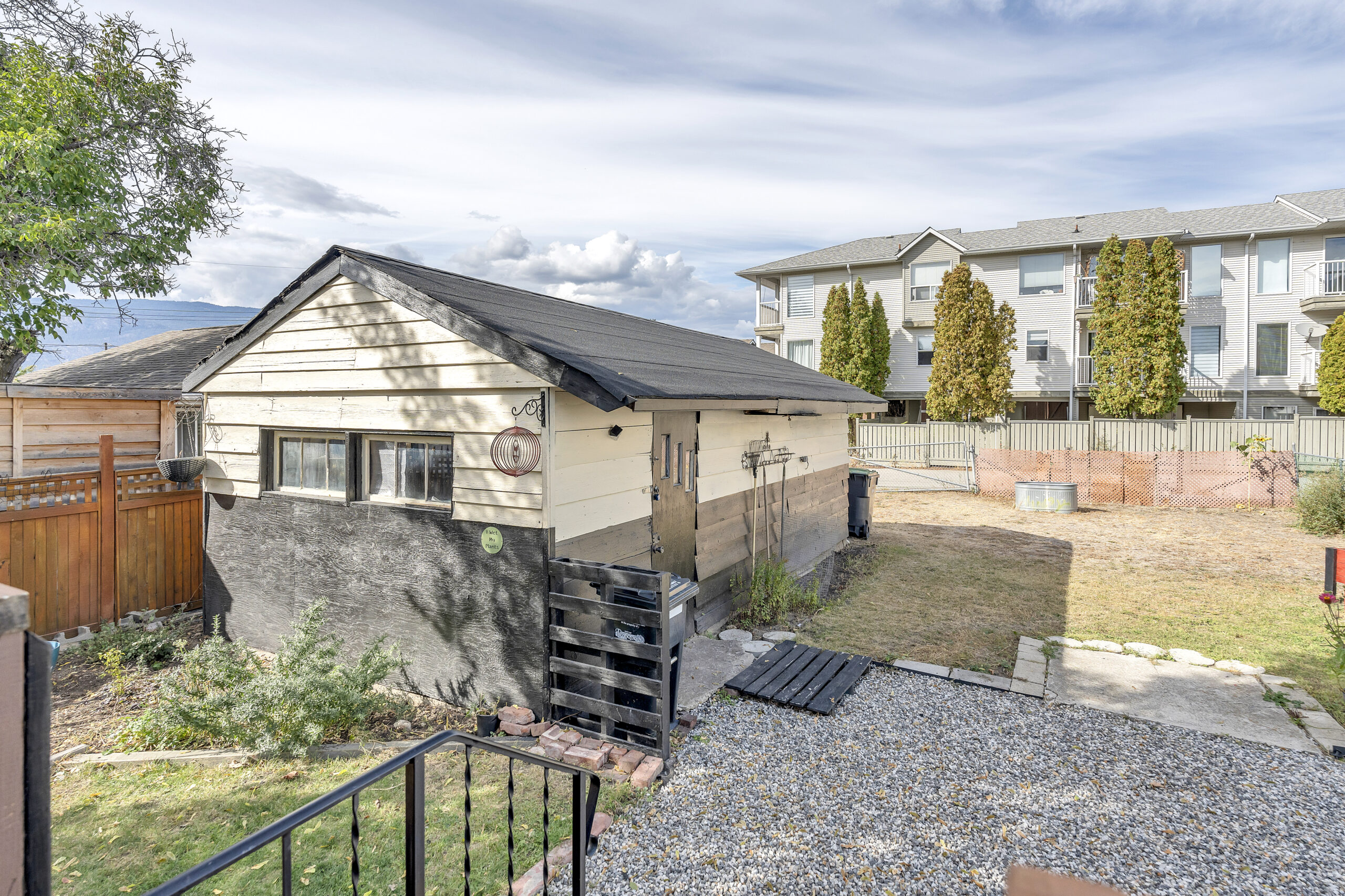 573 Jermyn Avenue Penticton V2A 2E2