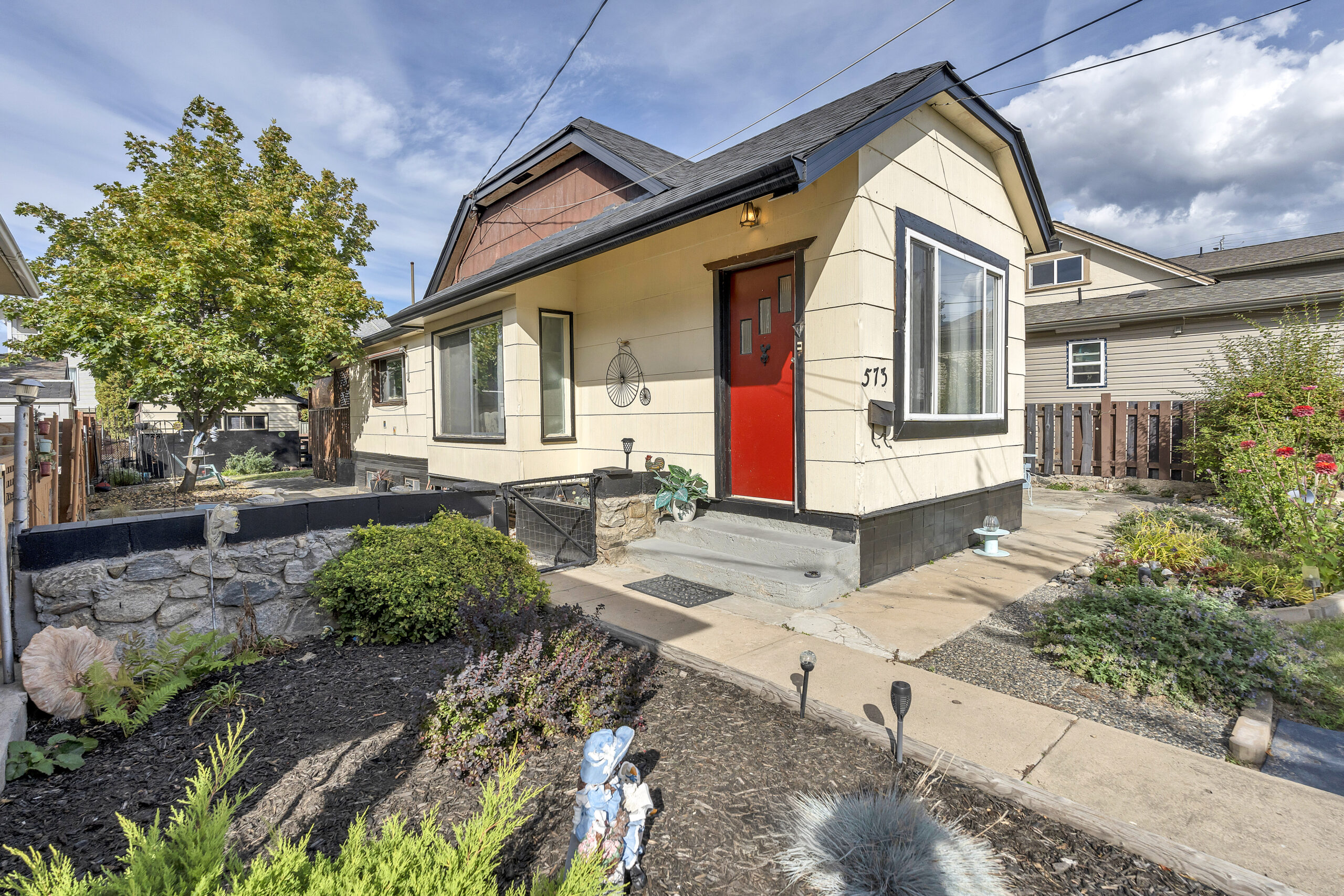 573 Jermyn Avenue Penticton V2A 2E2