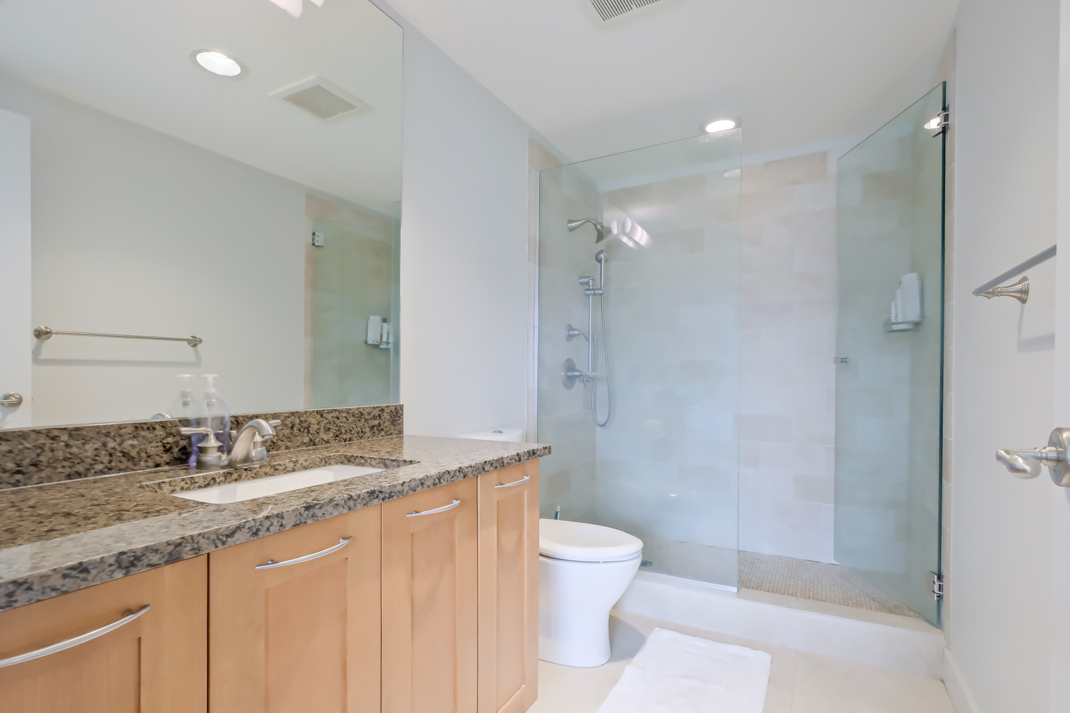 75 Martin Street  1402 Penticton V2A 9C8