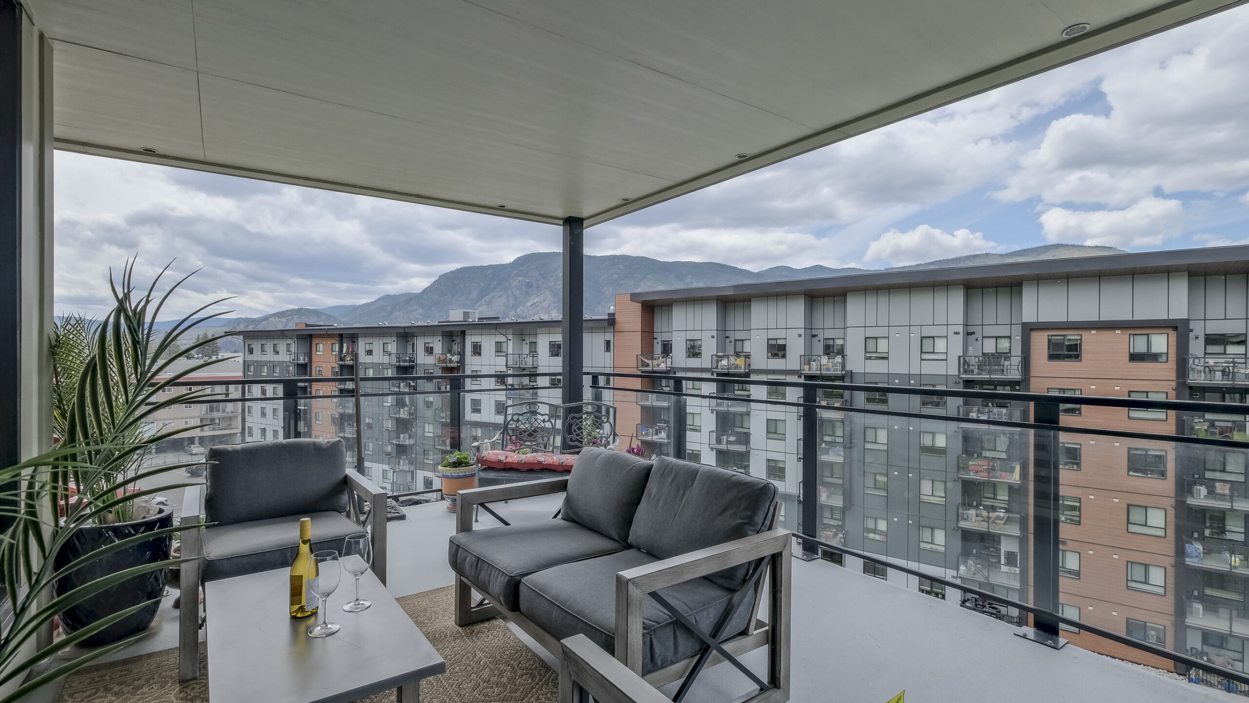 3301 Skaha Lake Road 506 Penticton V2A 6G6