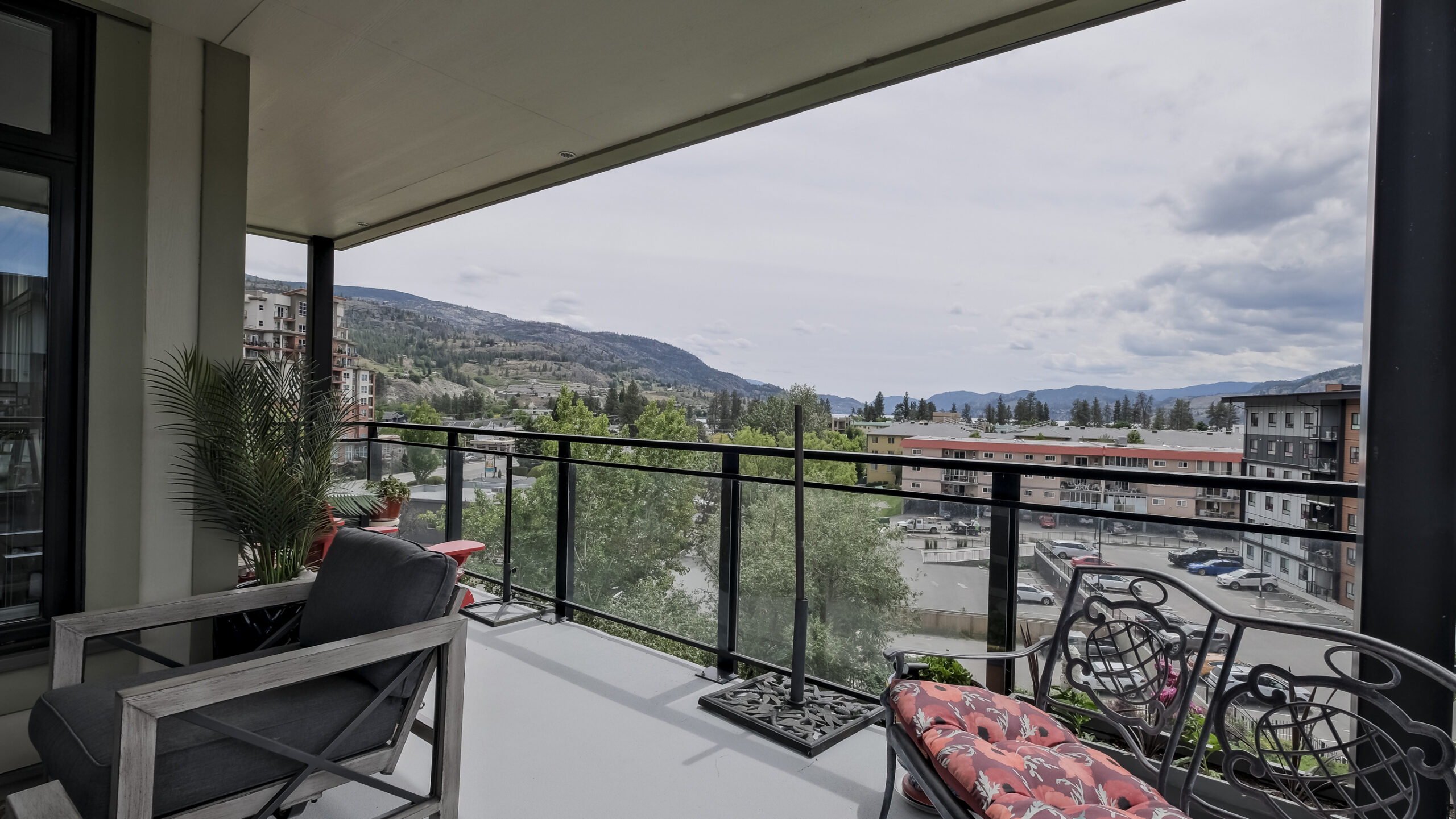 3301 Skaha Lake Road 506 Penticton V2A 6G6