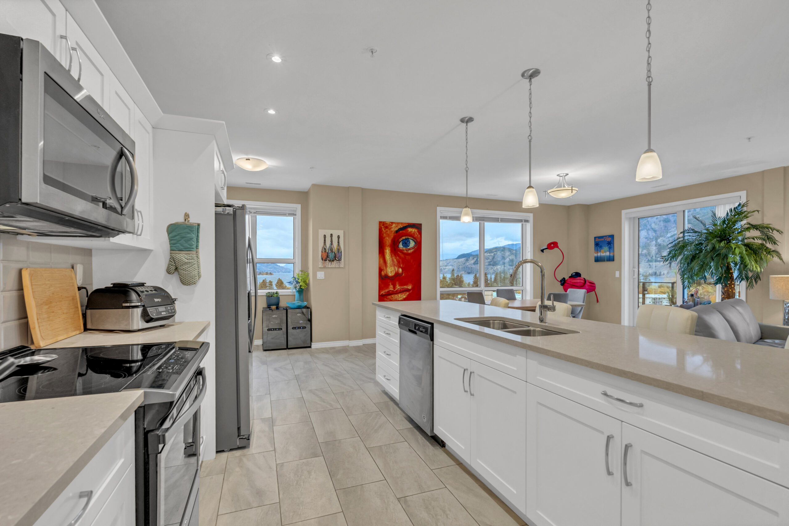 3388 Skaha Lake Road 1004 Penticton V2A 6G4