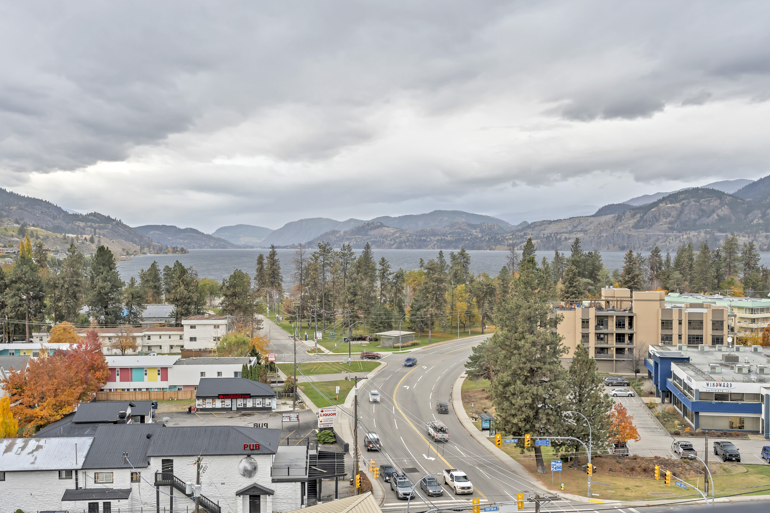 3388 Skaha Lake Road 1004 Penticton V2A 6G4