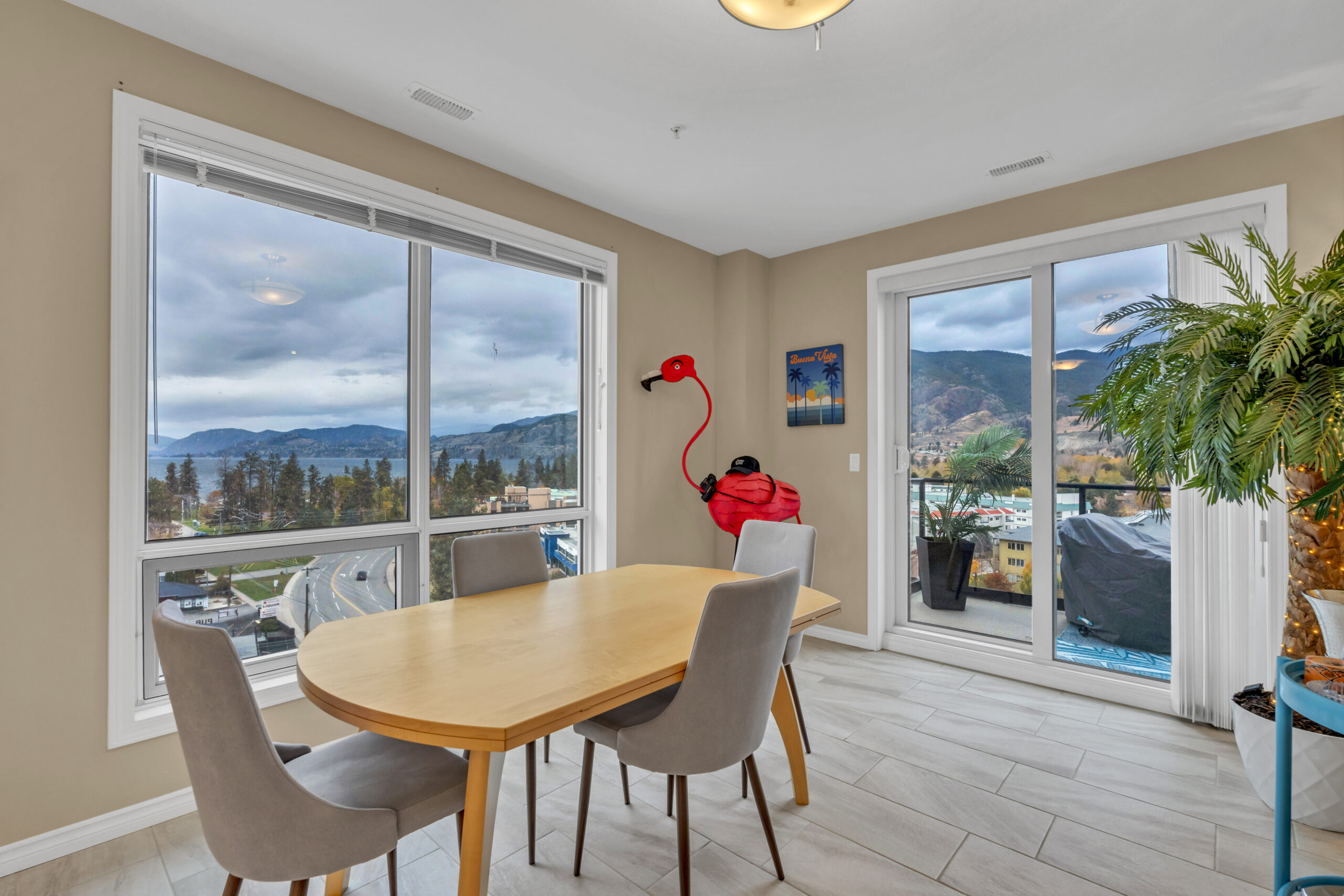 3388 Skaha Lake Road 1004 Penticton V2A 6G4