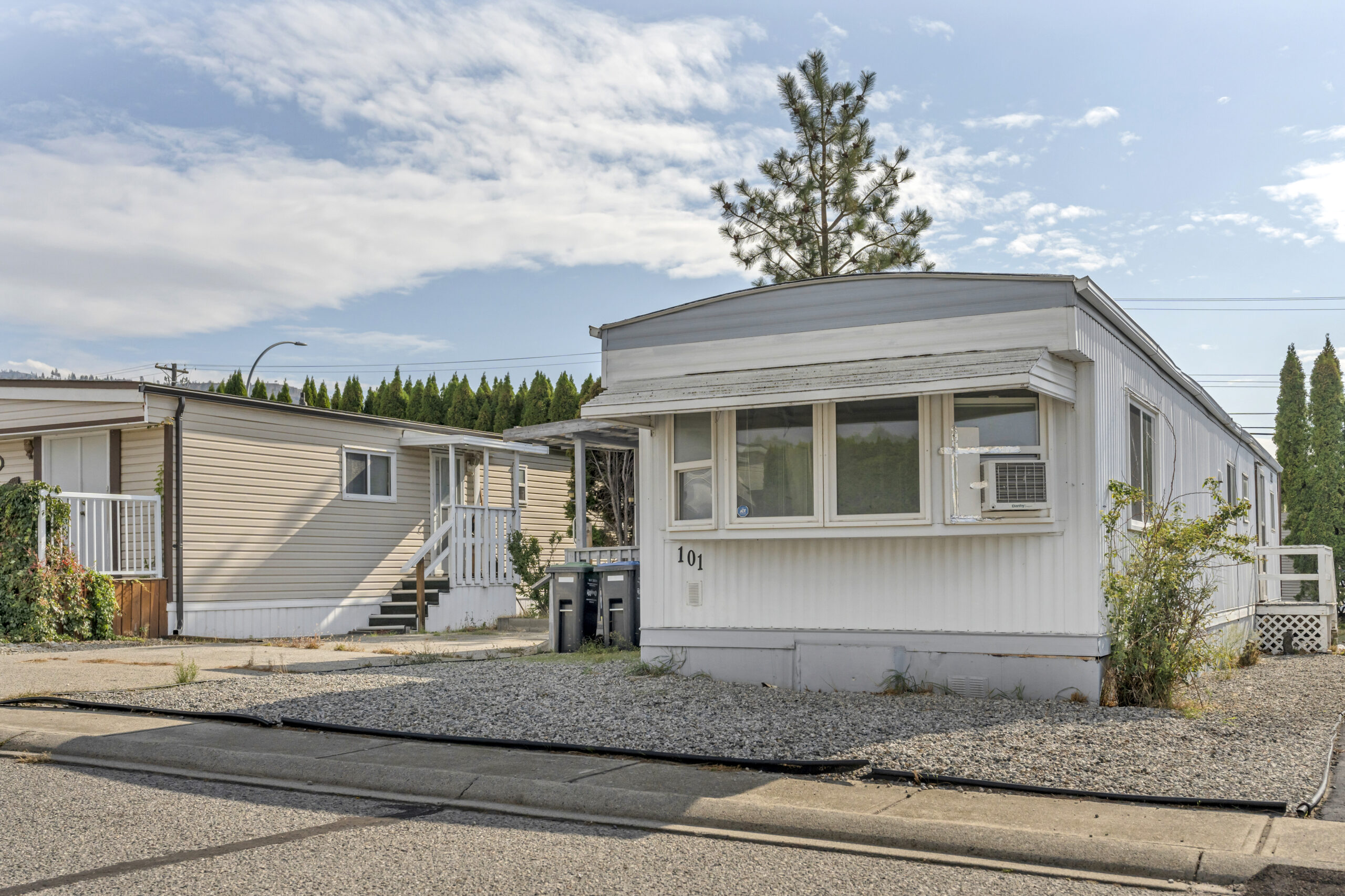98 Okanagan Avenue E 101 Penticton V2A 3J5