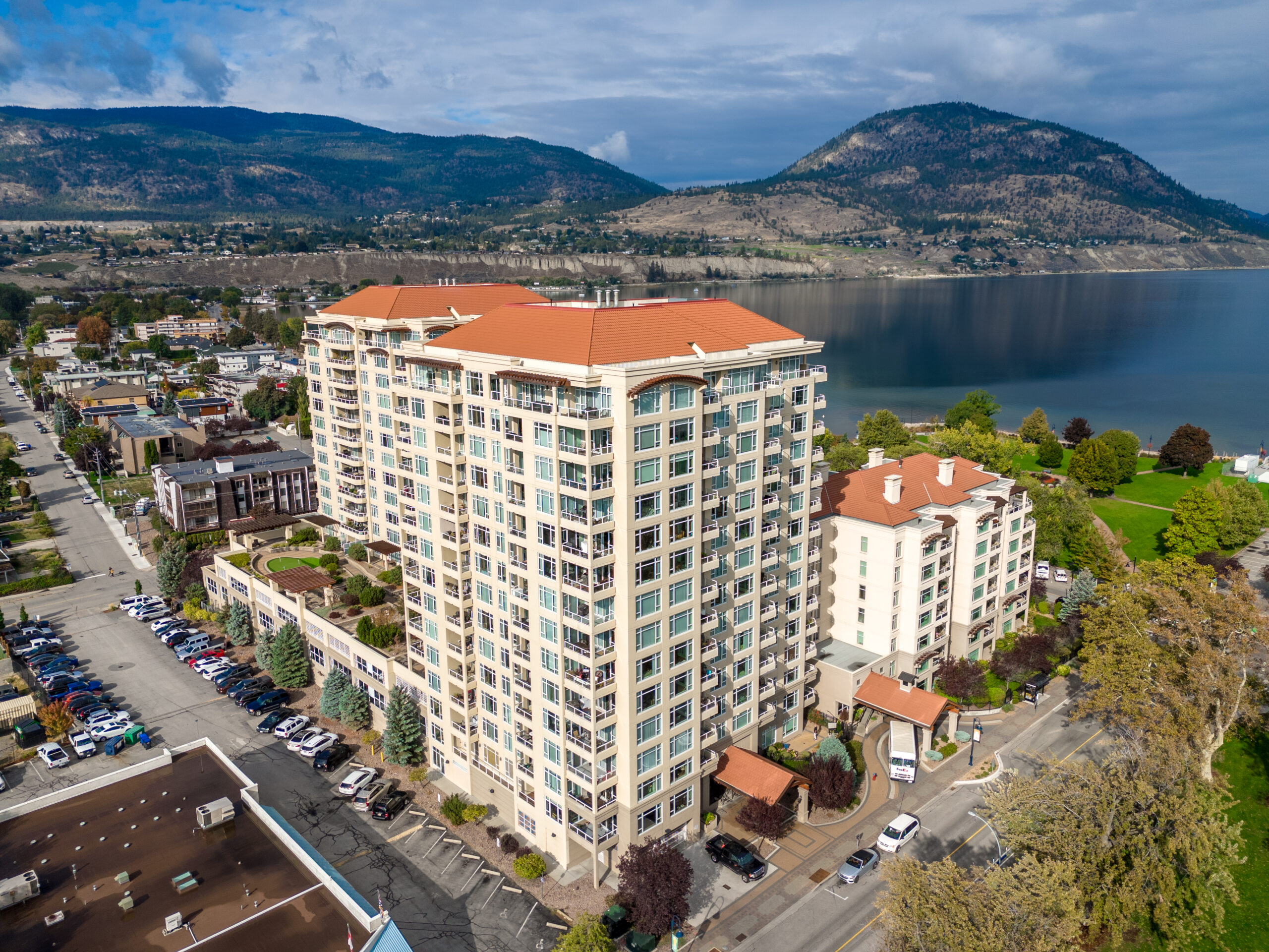 75 Martin Street  1402 Penticton V2A 9C8