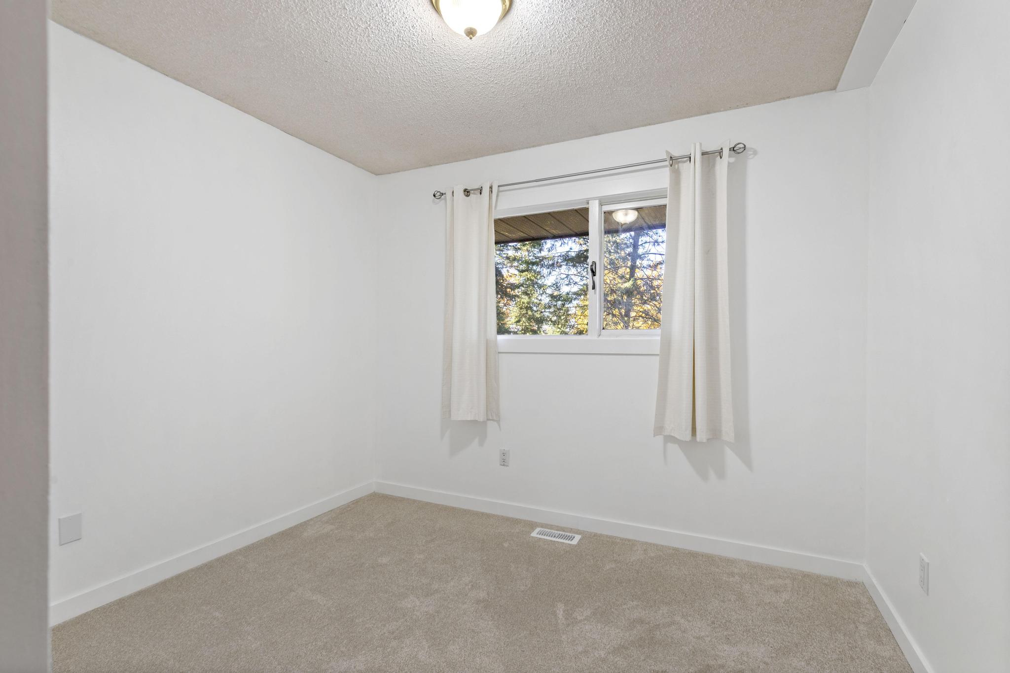 4019 Miller  Road Kelowna V1W 4C7