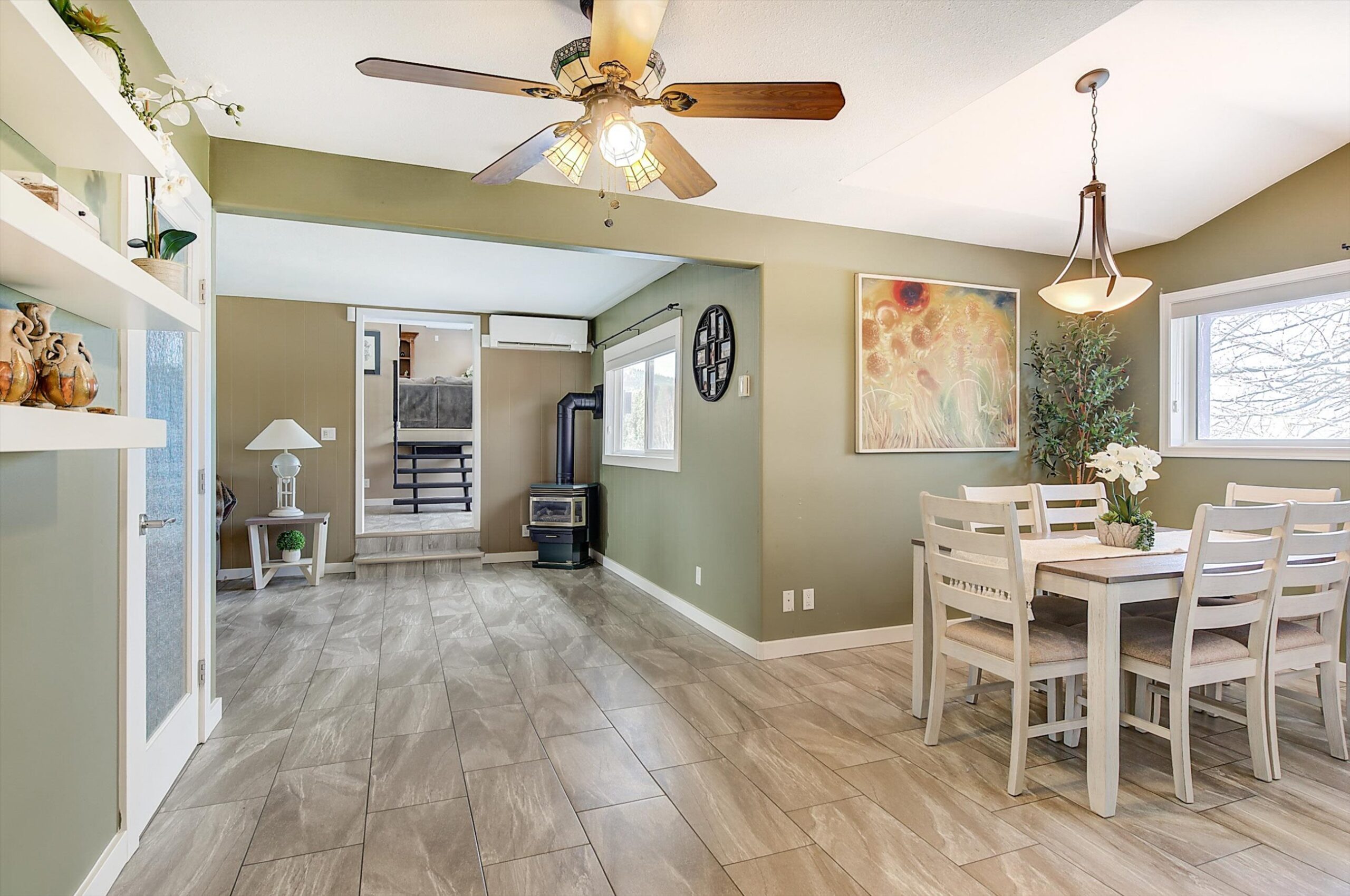 1506 Johnson Street Summerland V0H 1Z9