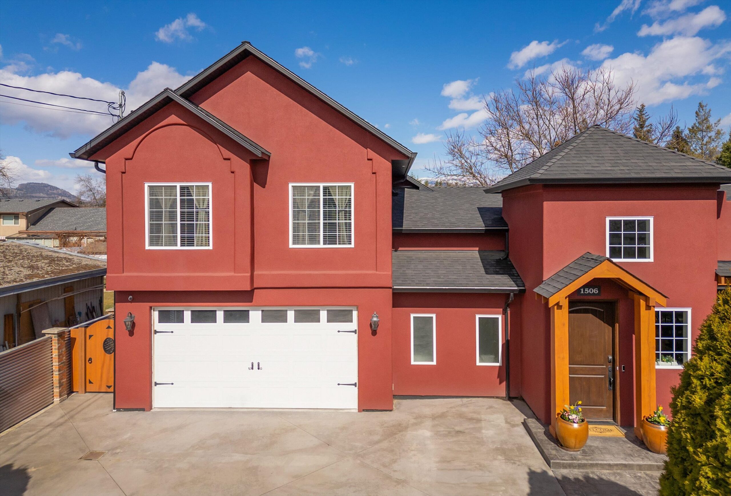 1506 Johnson Street Summerland V0H 1Z9