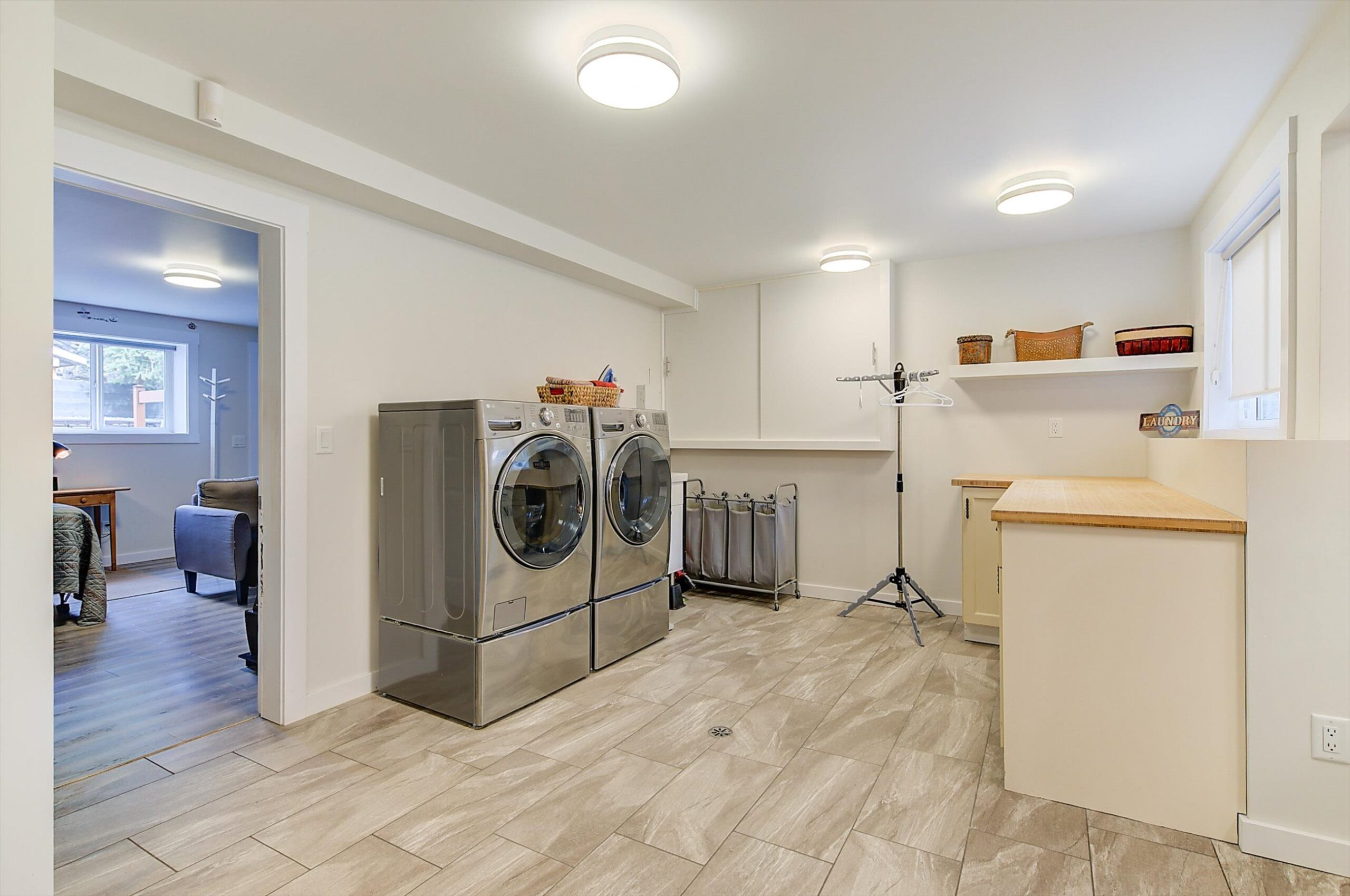 1506 Johnson Street Summerland V0H 1Z9