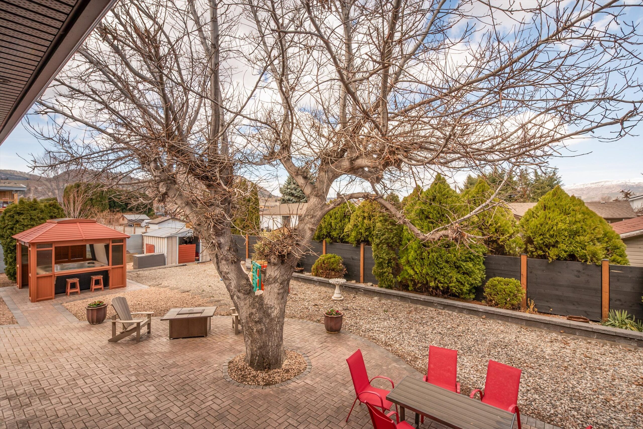 1506 Johnson Street Summerland V0H 1Z9