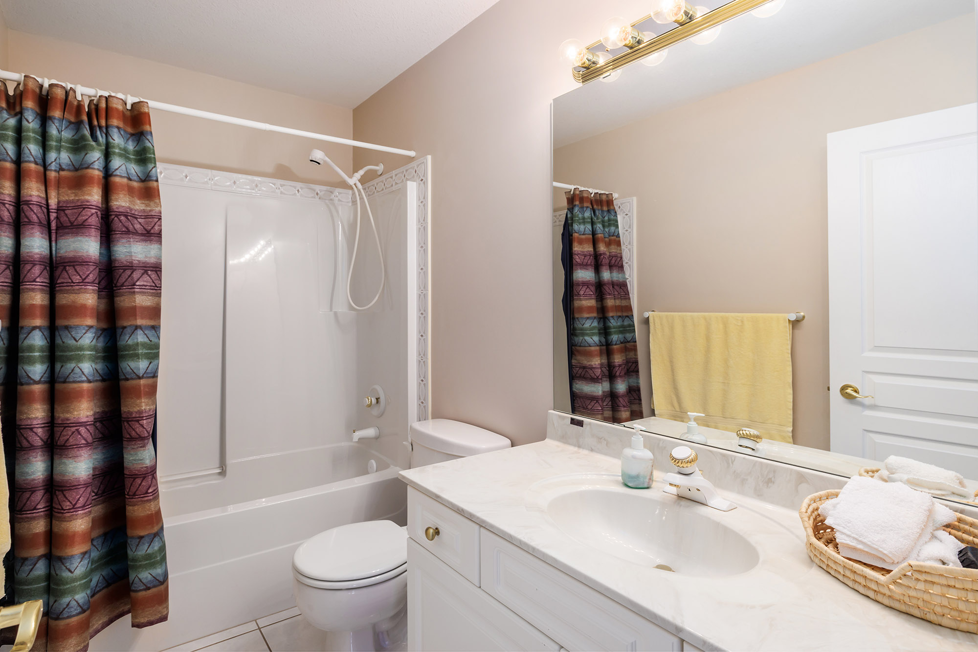 1625 Pritchard Drive West Kelowna V4T 1X3