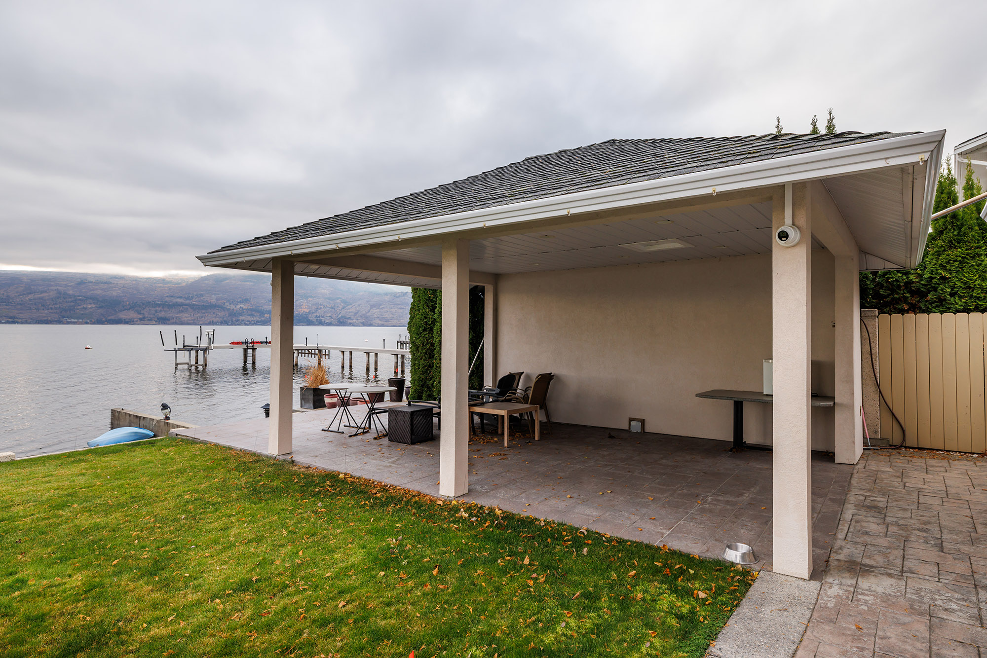 1625 Pritchard Drive West Kelowna V4T 1X3