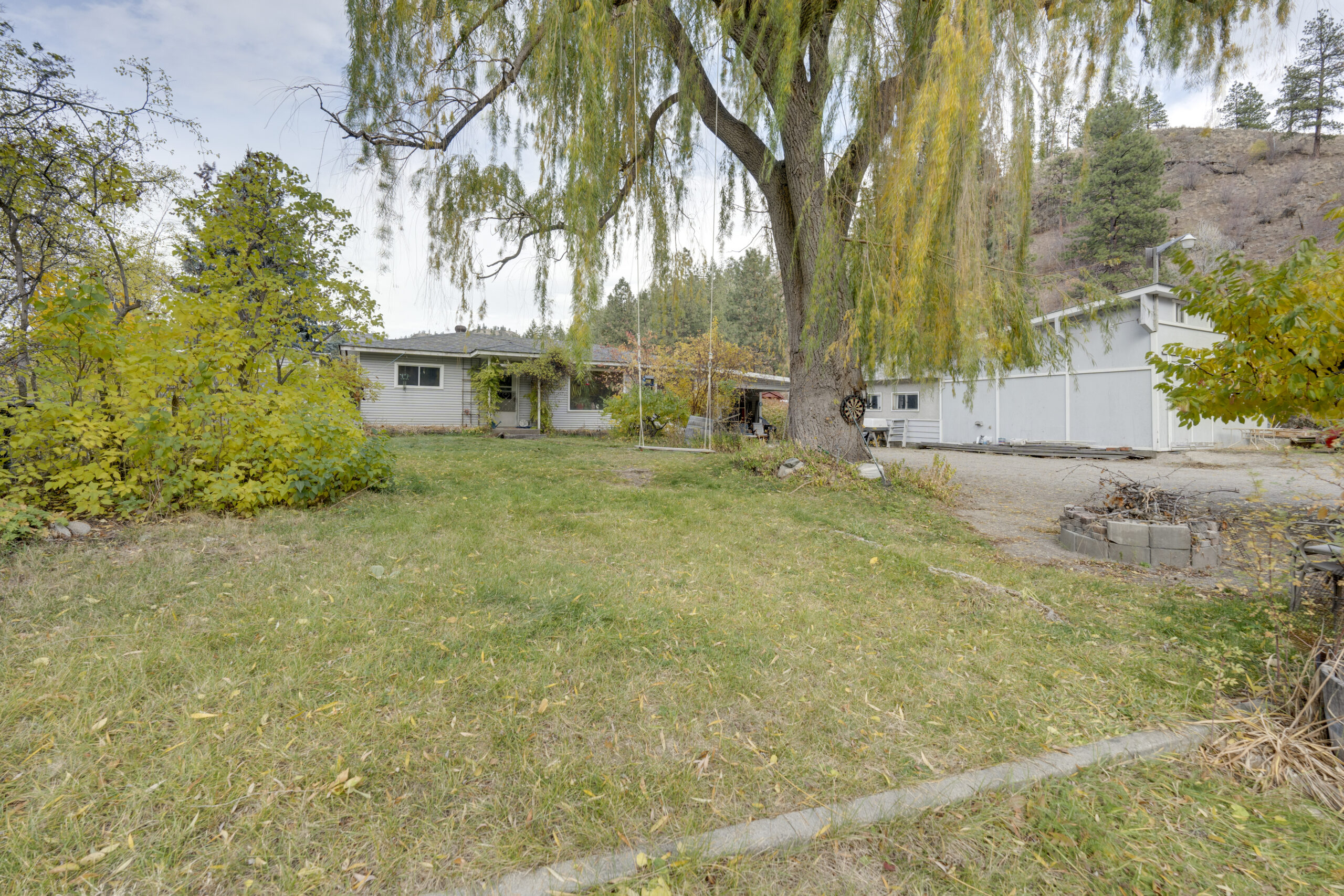 16403 Garnet Valley Road Summerland V0H 1Z3