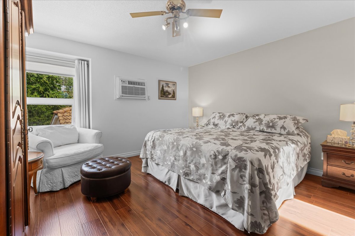 4470 Ponderosa Drive 201 Peachland V0H 1X5